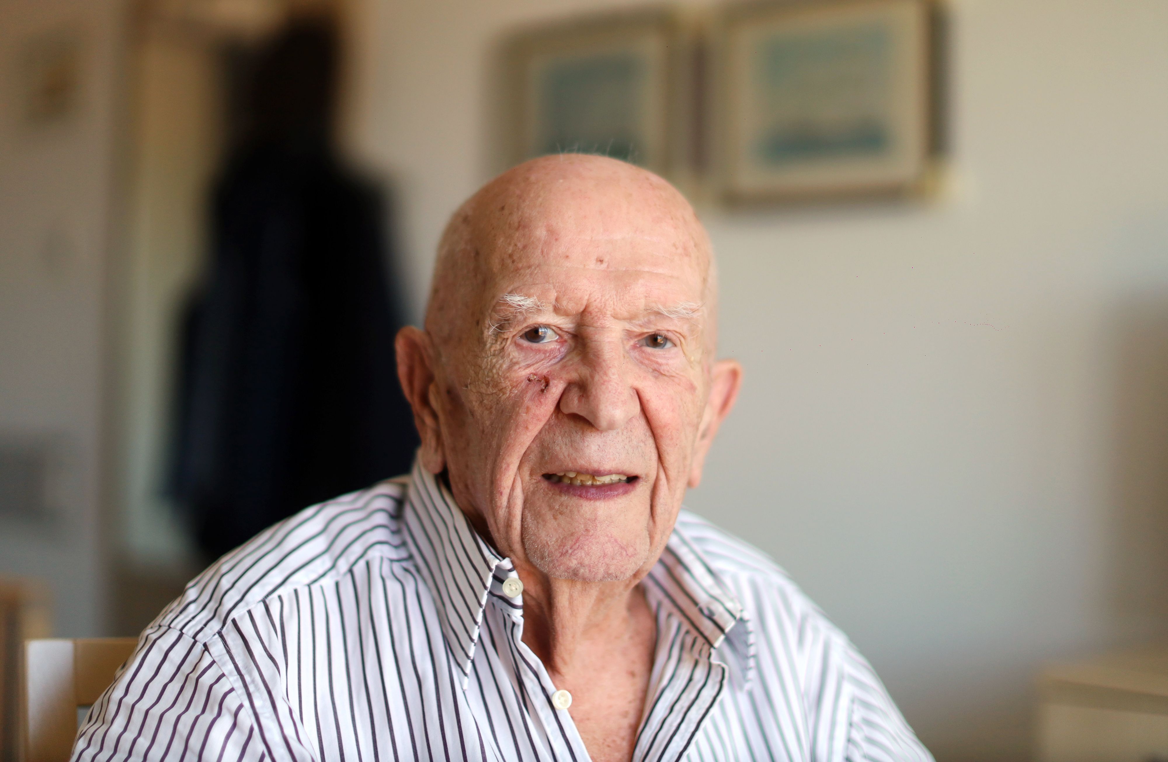 Rolf Mandelartz feiert 100. Geburtstag.