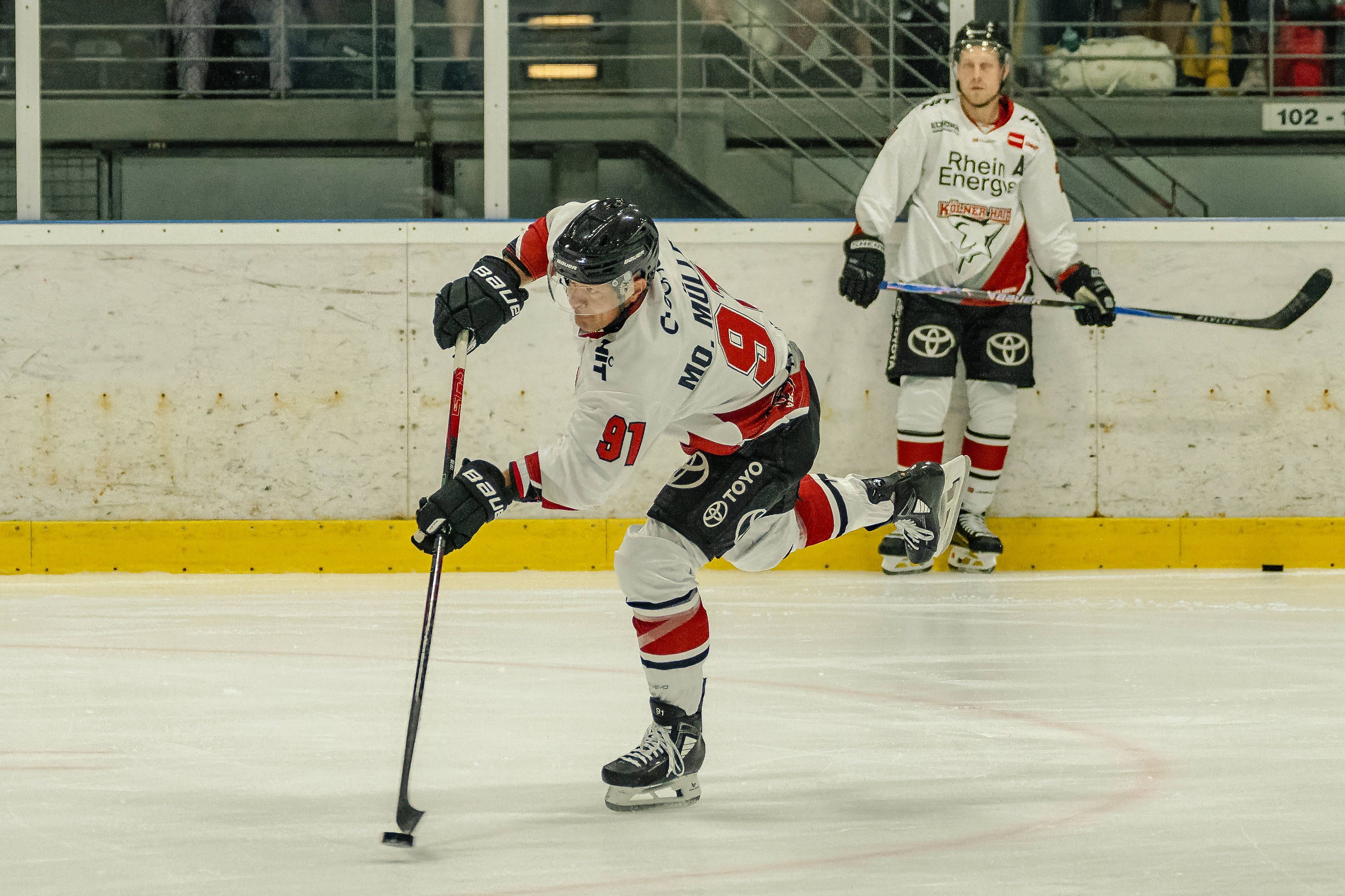Moritz Müller beim öffentlichen Training der Kölner Haie. Es ist seine 24. Saison beim KEC.