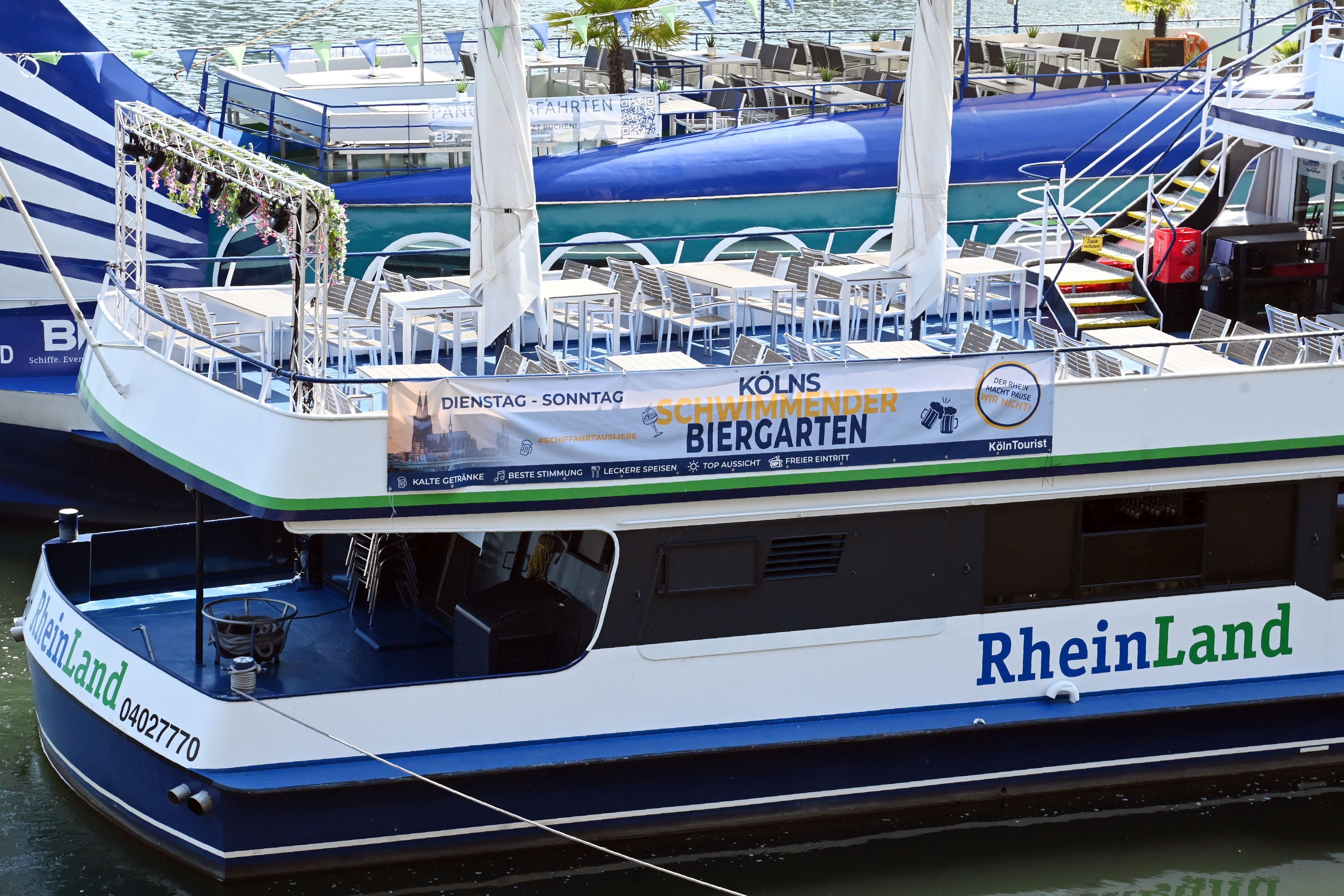 14.08.2026 Köln. Das Niedrigwasser im Rhein beeinträchtigt die Ausflugsschifffahrt. Die Pegelstände am Rhein bewegen sich weiterhin auf historisch niedrigem Niveau. Aktueller Pegel: 0,51m. Foto: Alexander Schwaiger