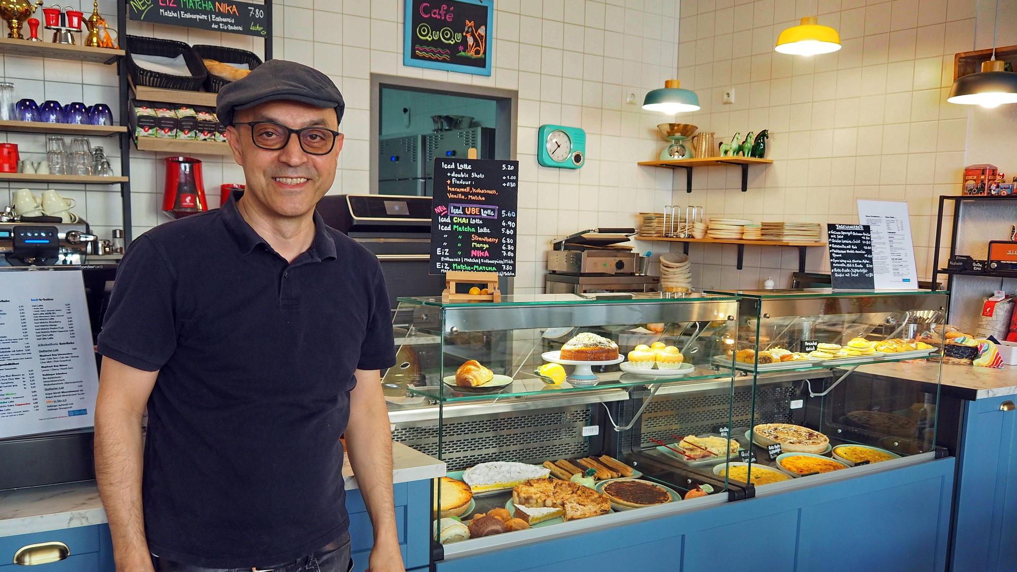 Hadi Sanawi öffnete das Café Ququ in der Goltsteinstraße, im ehemaligen Feinkost-Seemann-Lokal.