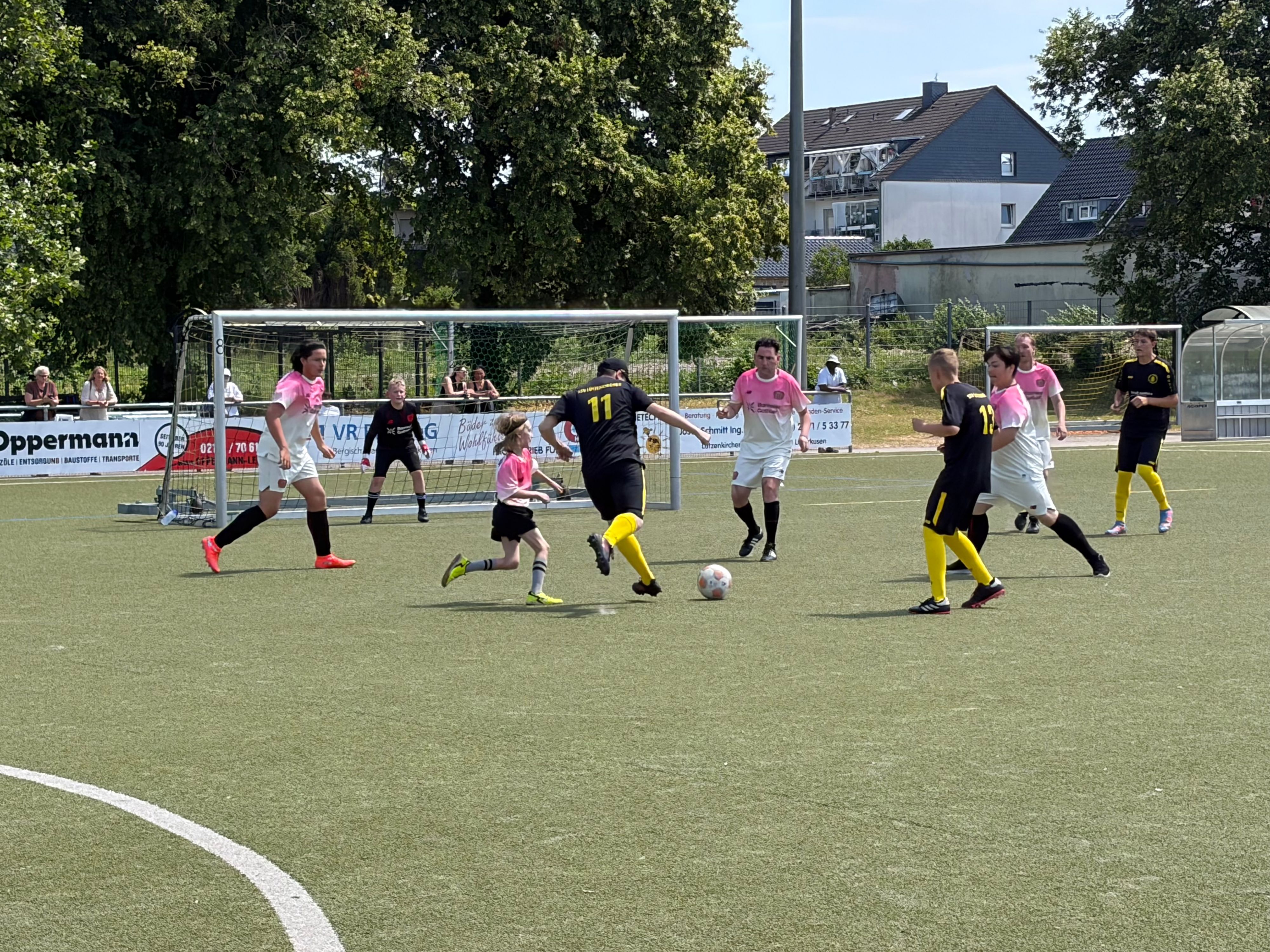 Die inklusive Mannschaften des SSV Lützenkirchen und von Bayer 04 trafen zuletzt aufeinander.