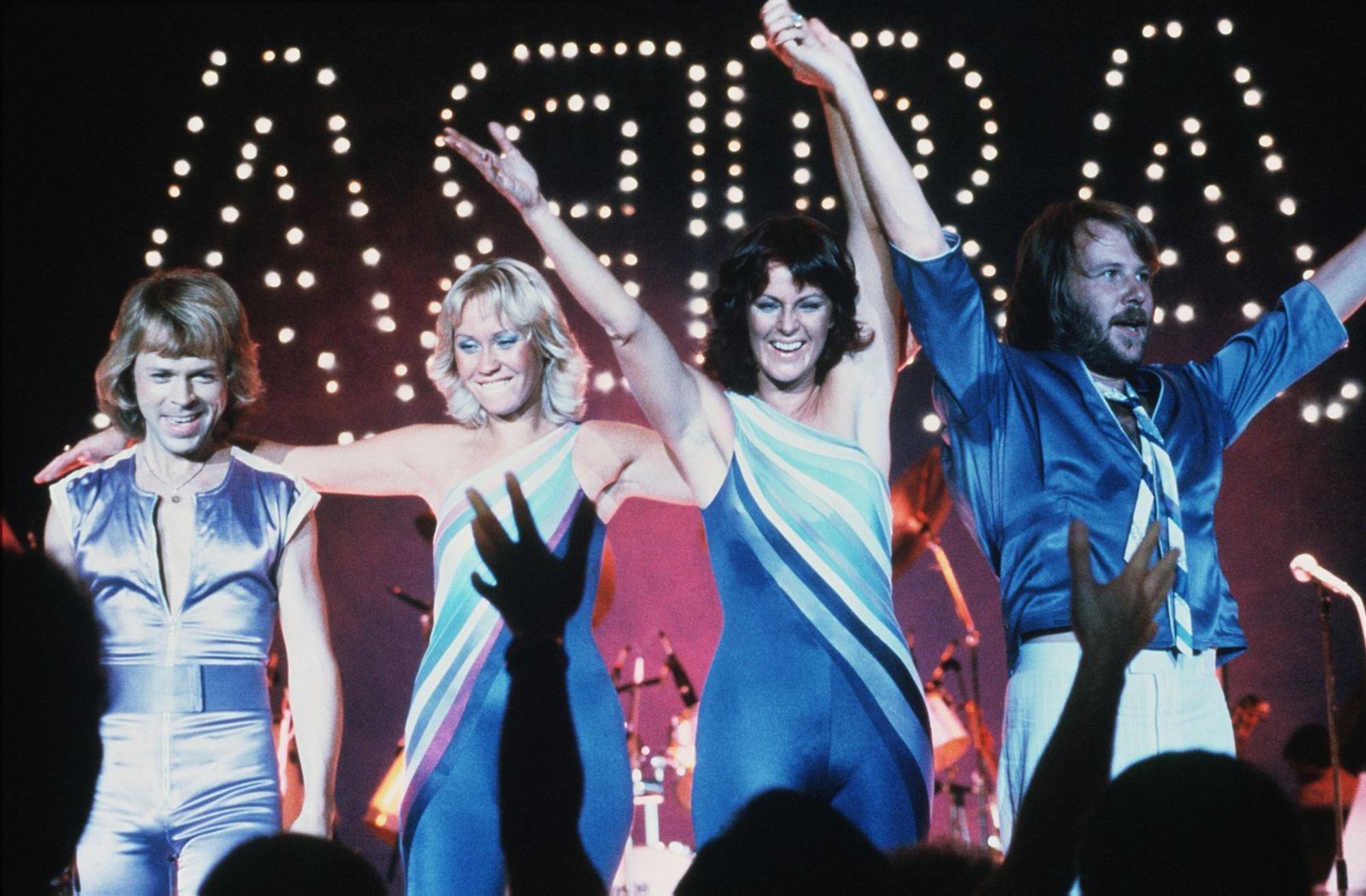 1976 eroberte „Dancing Queen“ die Charts der Welt und wurde in 16 Ländern der Welt Nummer eins. Der Zauber des Disco-Klassikers ist ungebrochen. Die Single dürfte sich, digitale Downloads inklusive, über 10 Millionen Mal verkauft haben. (Bild: Polydor)