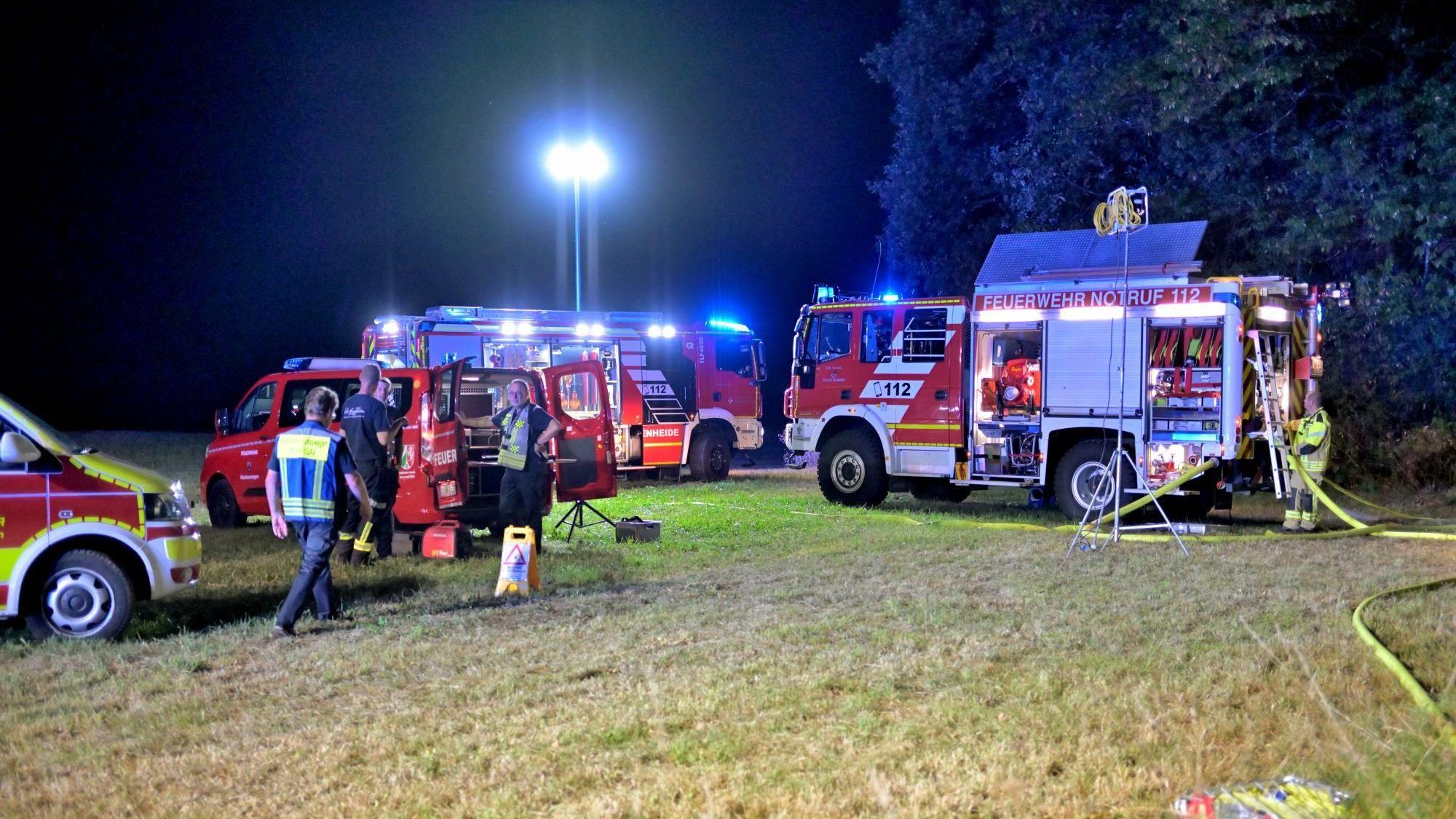 Die Feuerwehr bei einem Einsatz in Marienheide