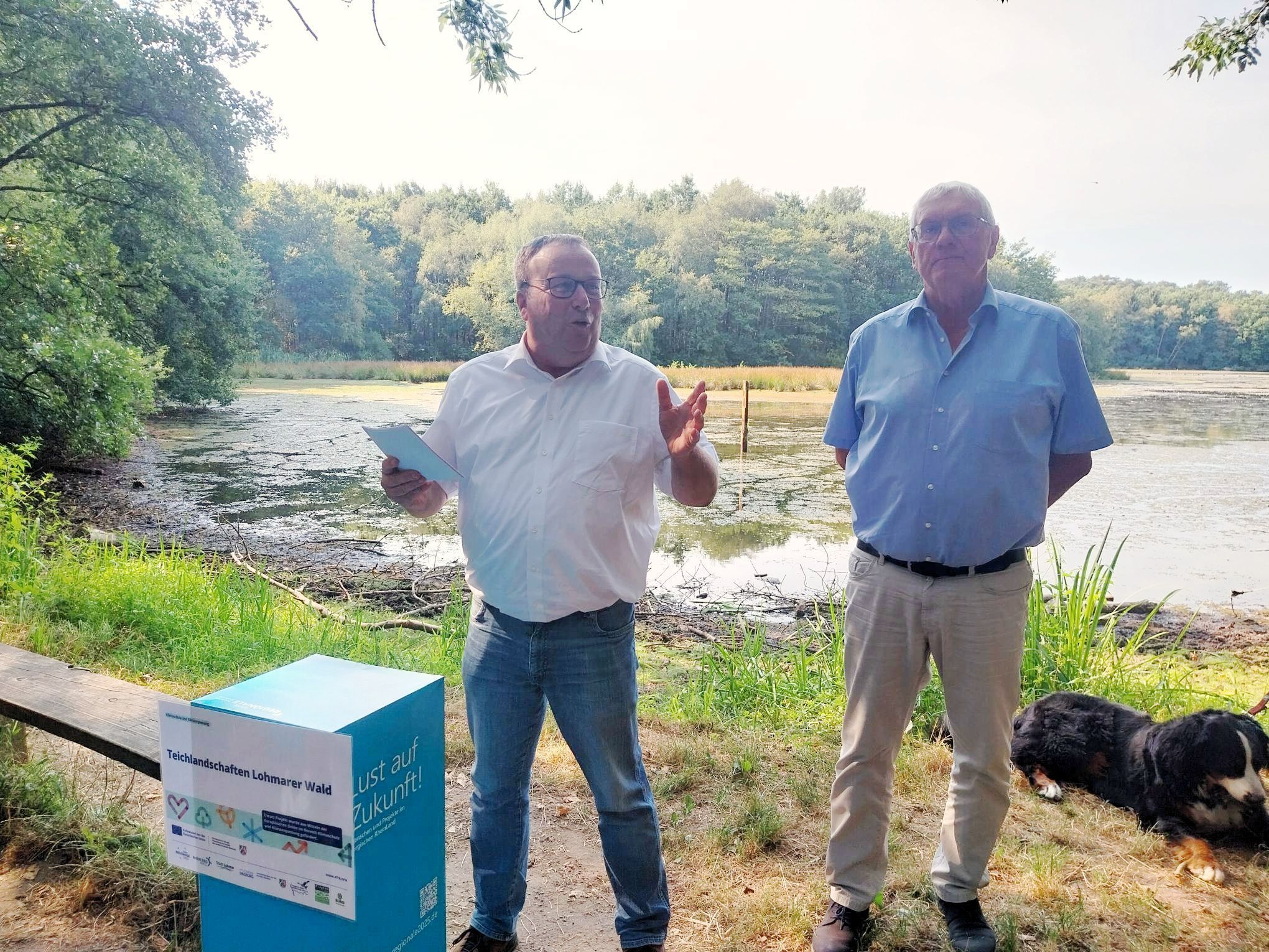 NRW-Umweltminister Oliver Krischer und Landrat Sebastian Schuster sprachen bei der Übergabe des Förderbescheids.