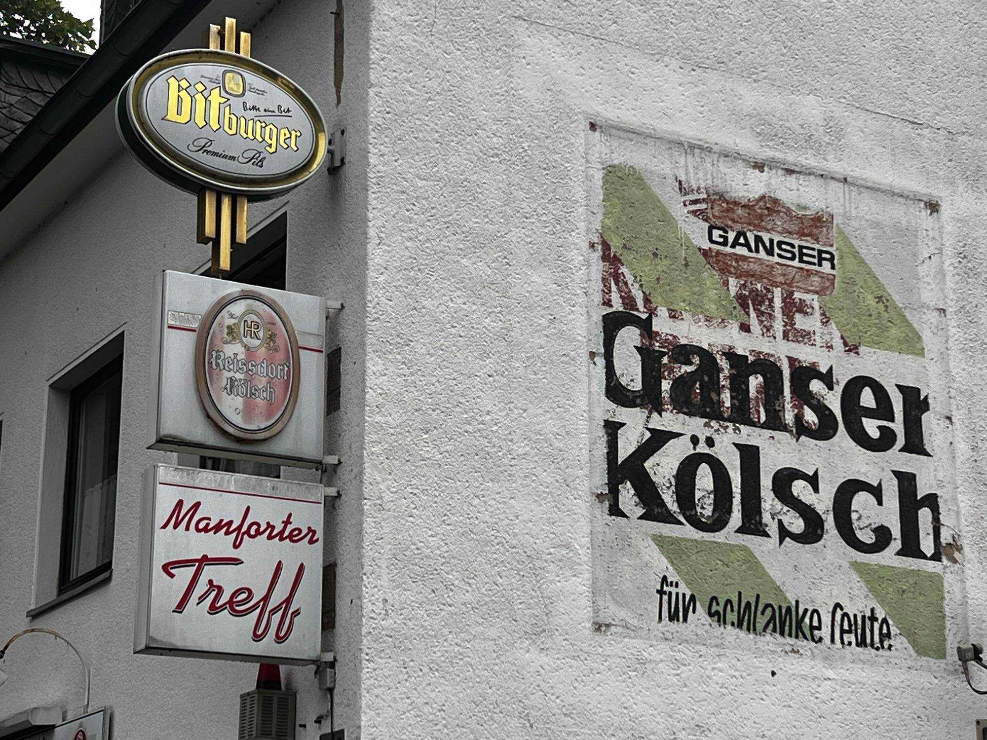 Ganser Kölsch für schlanke Leute, Manforter Treff Bild: Ralf Krieger