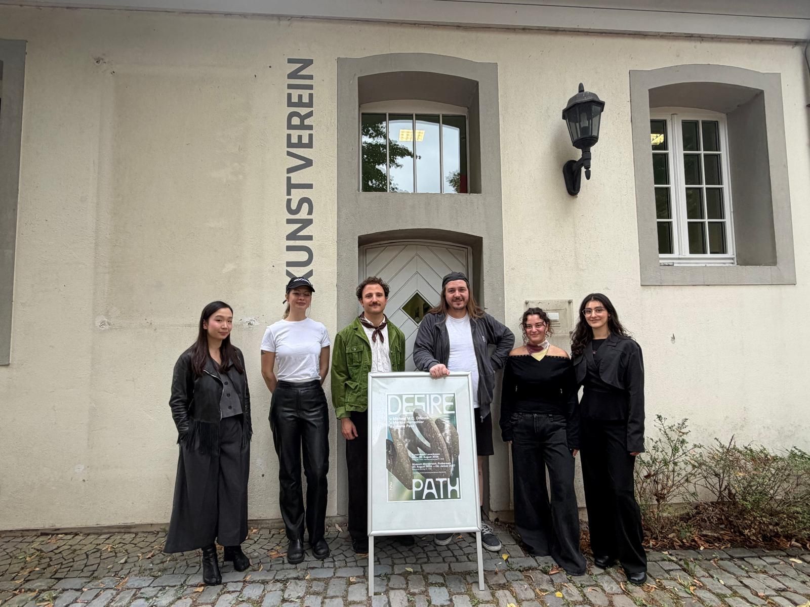 Gemeinsam auf neuen Wegen: Juliana Paek, Nathalie Sofie Schulz, Markus Henschler, Michael M.C. Driesch, Elif Aydin und Gamze Can.