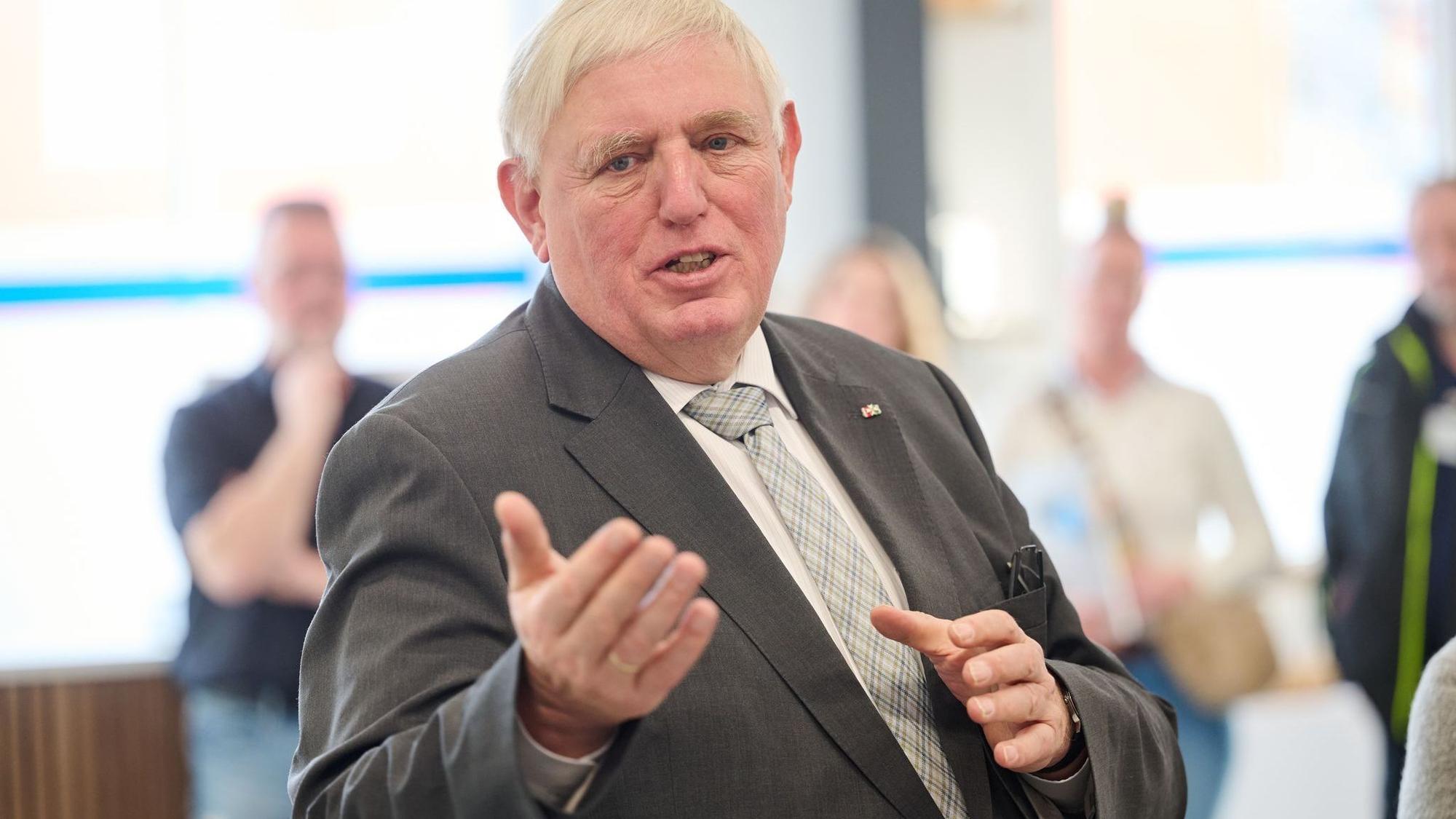 Minister Laumann