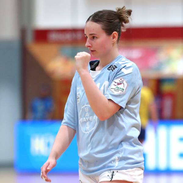 Handball, 2. Alsco HBF: HC Leipzig - Bayer 04 Leverkusen 22.03.2026 Sophia Cormann 10, Bayer Leverkusen mit Siegerfaust. 2. Alsco Handball Bundesliga Frauen, HBF, Saison 2025/ 2026, 21. Spieltag: HC Leipzig vs. TSV Bayer 04 Leverkusen am 22.03.2026 in der Sporthalle Brüderstraße Leipzig. *** Handball, 2 Alsco HBF HC Leipzig Bayer 04 Leverkusen 22 03 2026 Sophia Cormann 10, Bayer Leverkusen with winning fist 2 Alsco Handball Bundesliga Frauen, HBF, Saison 2025 2026, 21 Spieltag HC Leipzig vs TSV Bayer 04 Leverkusen am 22 03 2026 in der Sporthalle Brüderstraße Leipzig Copyright: xBEAUTIFULxSPORTS/JanxKaeferx