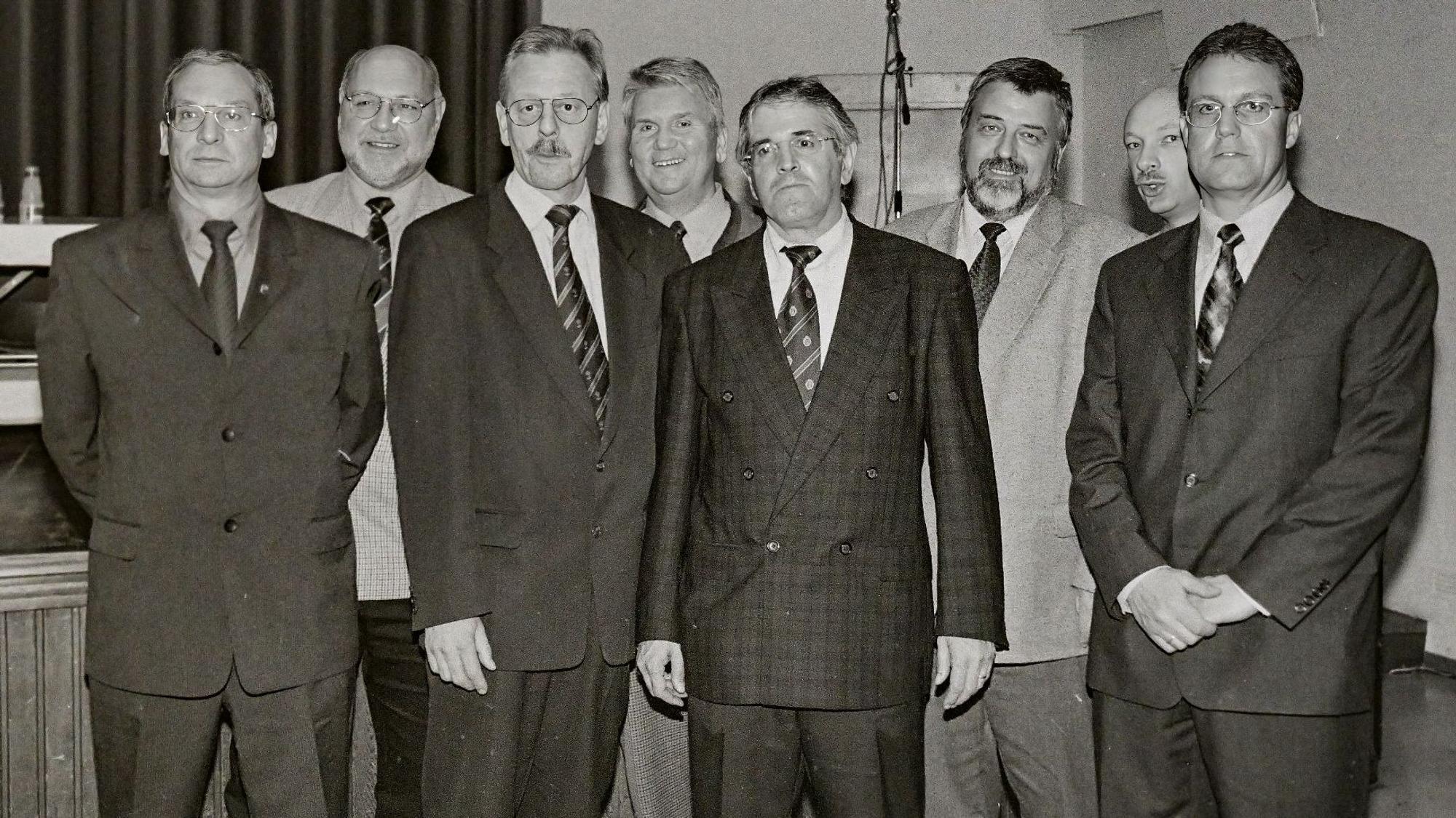Gruppenfoto des Vorstandes.