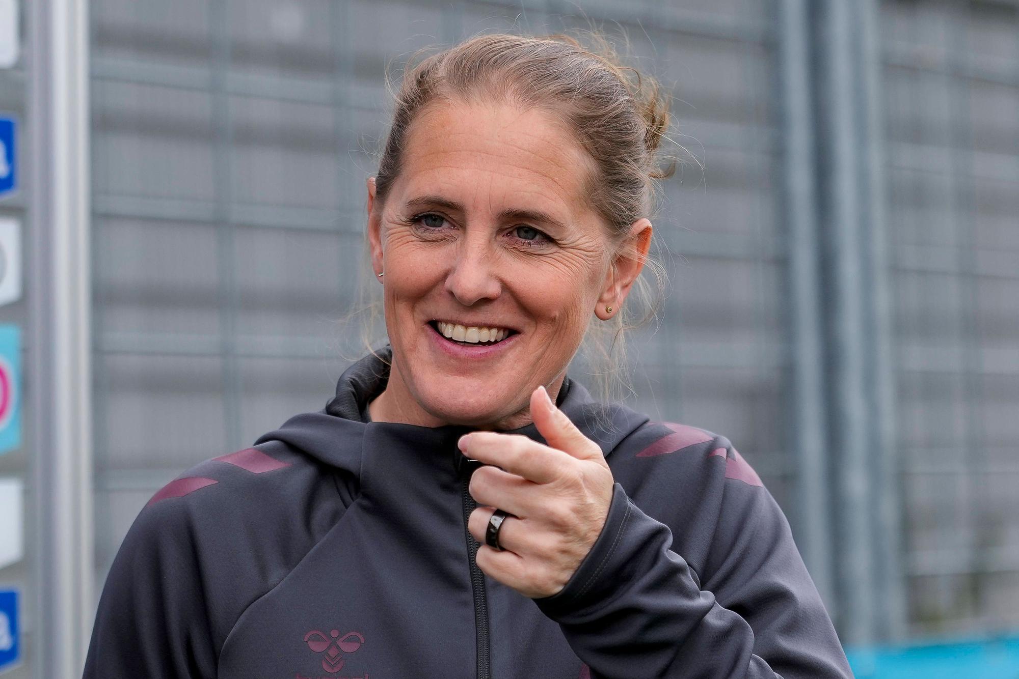 Britta Carlson, Trainerin des 1. FC Köln