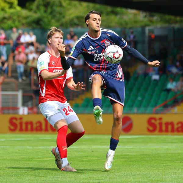 Regionalliga West: Rot-Weiß Oberhausen - 1.FC Köln II ** NUR FÜR REDAKTIONELLE ZWECKE ** EDITORIAL USE ONLY **Simon Ludwig, Malek El Mala RWO - 1.FC Köln II Ort: Oberhausen, Stadion Niederrhein Datum: 22.08.2026 Deutschland NRW Oberhausen Copyright: MichaxKorb *** Regionalliga West Rot Weiß Oberhausen vs. 1. FC Köln II ** FOR EDITORIAL USE ONLY ** EDITORIAL USE ONLY ** p Simon Ludwig, Malek El Mala RWO 1 FC Köln II Location: Oberhausen, Niederrhein Stadium Date: August 22, 2026 Germany, North Rhine-Westphalia, Oberhausen Copyright MichaxKorb Copyright: MichaxKorb doc879qyghvc6hr7s60dy5 ,EDITORIAL USE ONLY