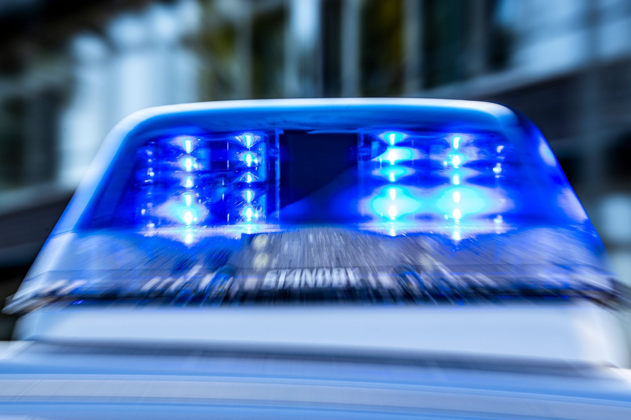 Blaulicht an Auto.