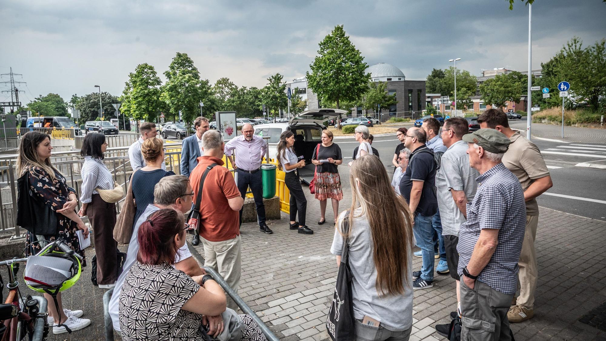 Ende Juni hatten sich Beteiligte und Interessierte zu einem Ortstermin getroffen.