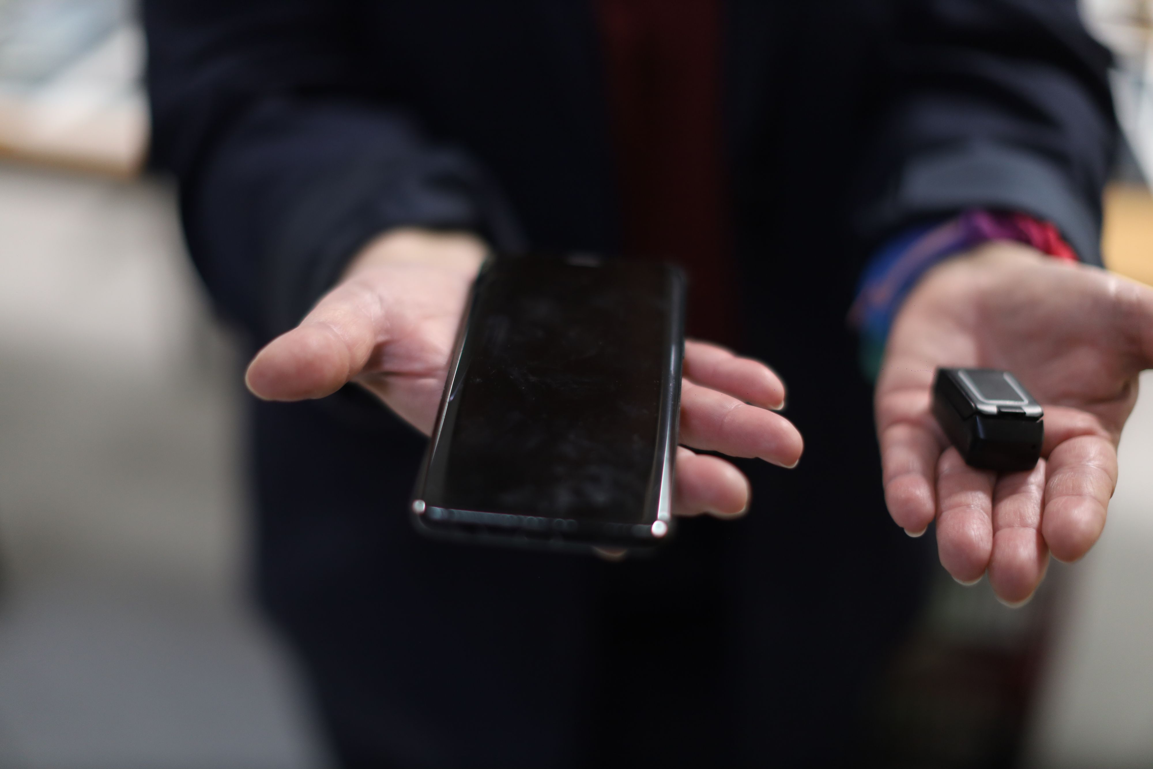 Bei unterschiedlichen Maßnahmen wurden in der Justizvollzugsanstalt Köln in den letzten Jahren Betäubungsmittel und Mobiltelefone bei den Inhaftierten sichergestellt.
