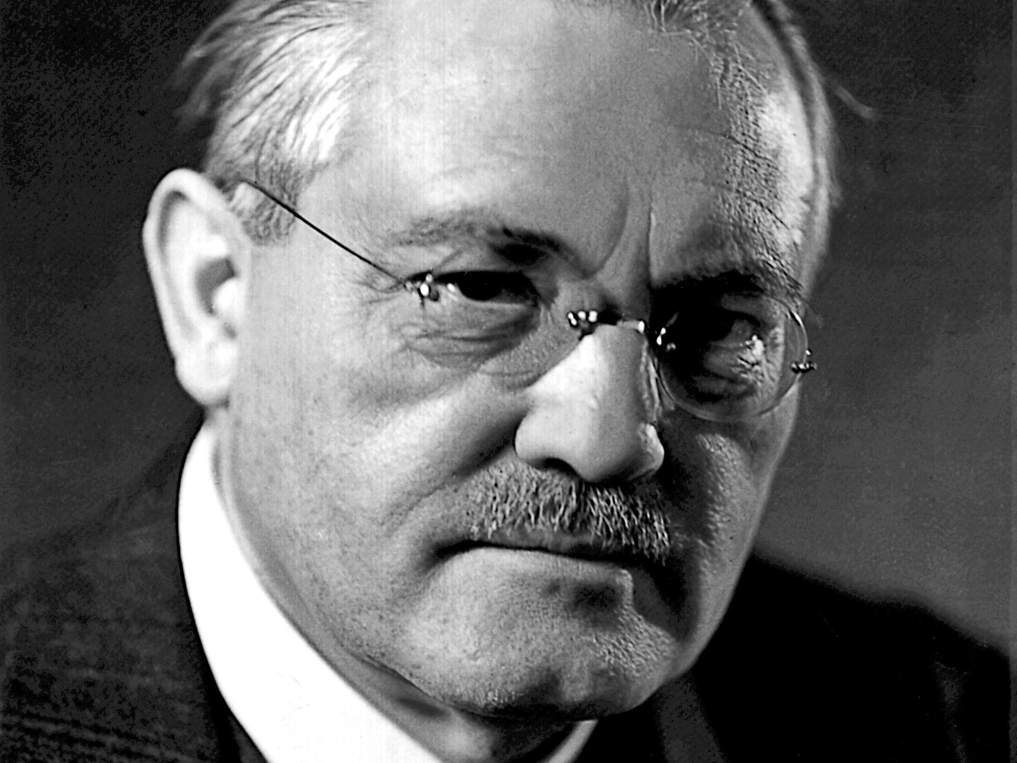 Der deutsche Chemiker, Ingenieur und Industrielle Carl Bosch.