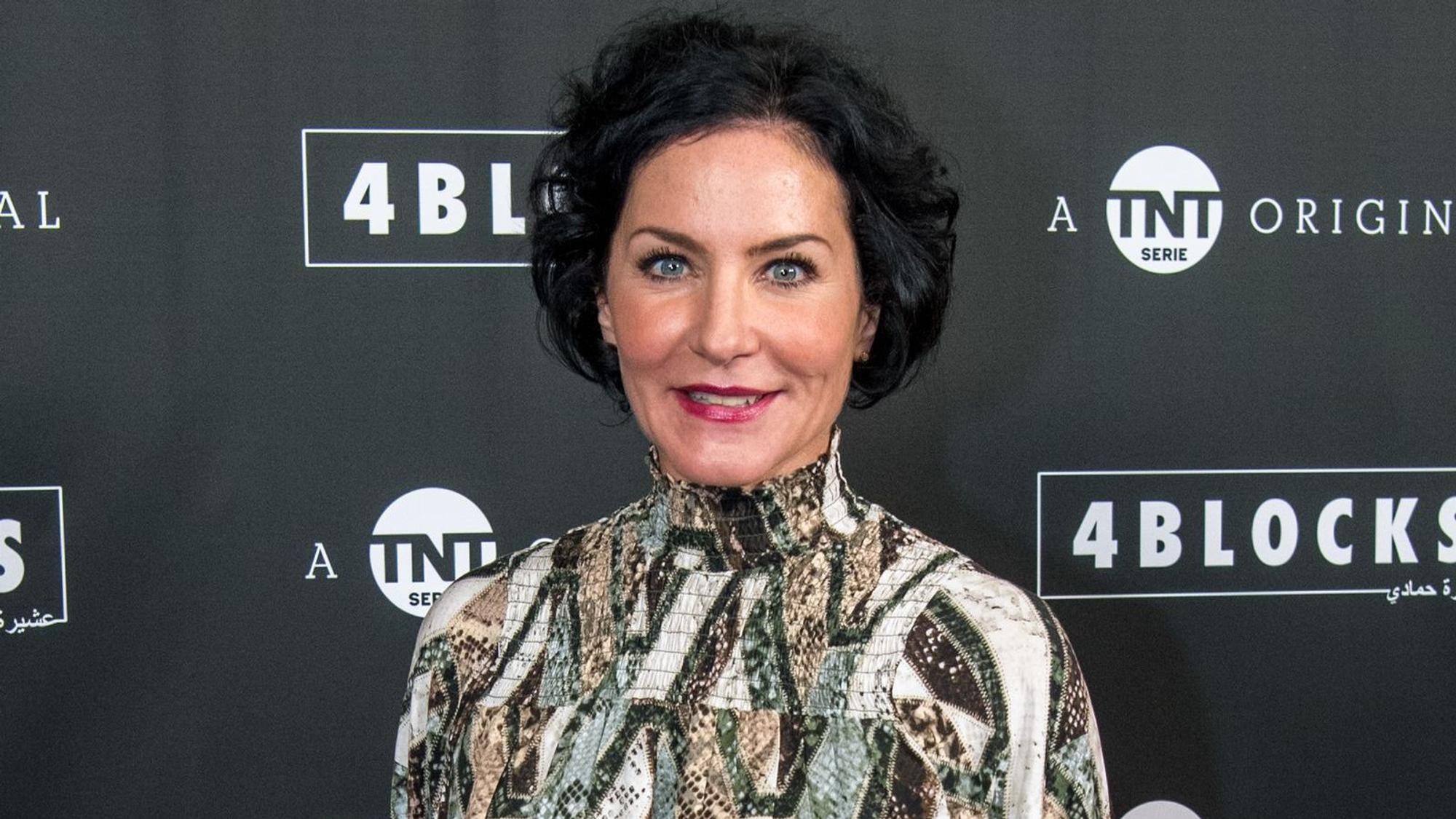 Marisa Burger verlässt „Die Rosenheim-Cops“ - kein leichter Abschied für sie, wie sie nun verraten hat. (Bild: 2019 Getty Images/Marc Mueller)