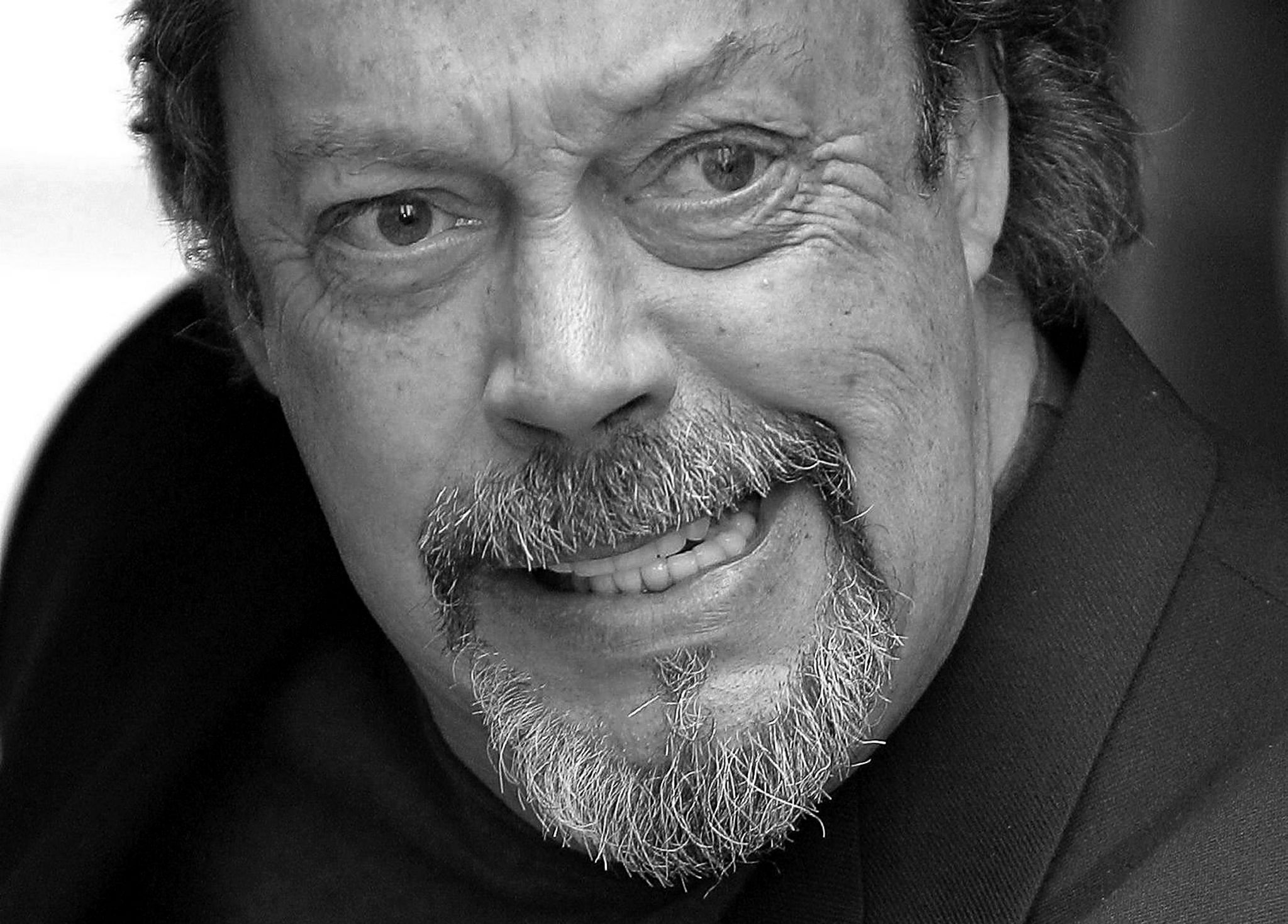 Tim Curry