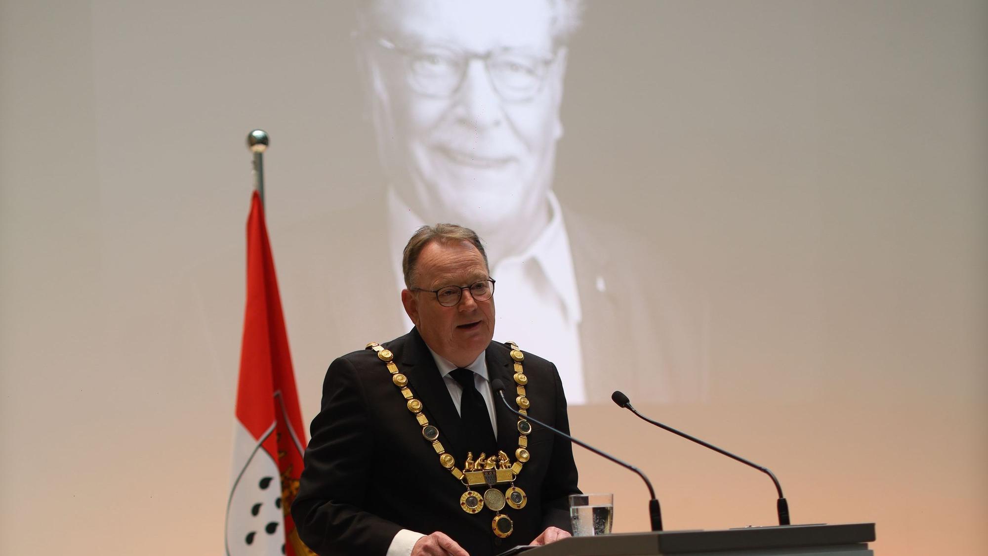 Oberbürgermeister Torsten Burmester hielt die Trauerrede im Historischen Rathaus.
