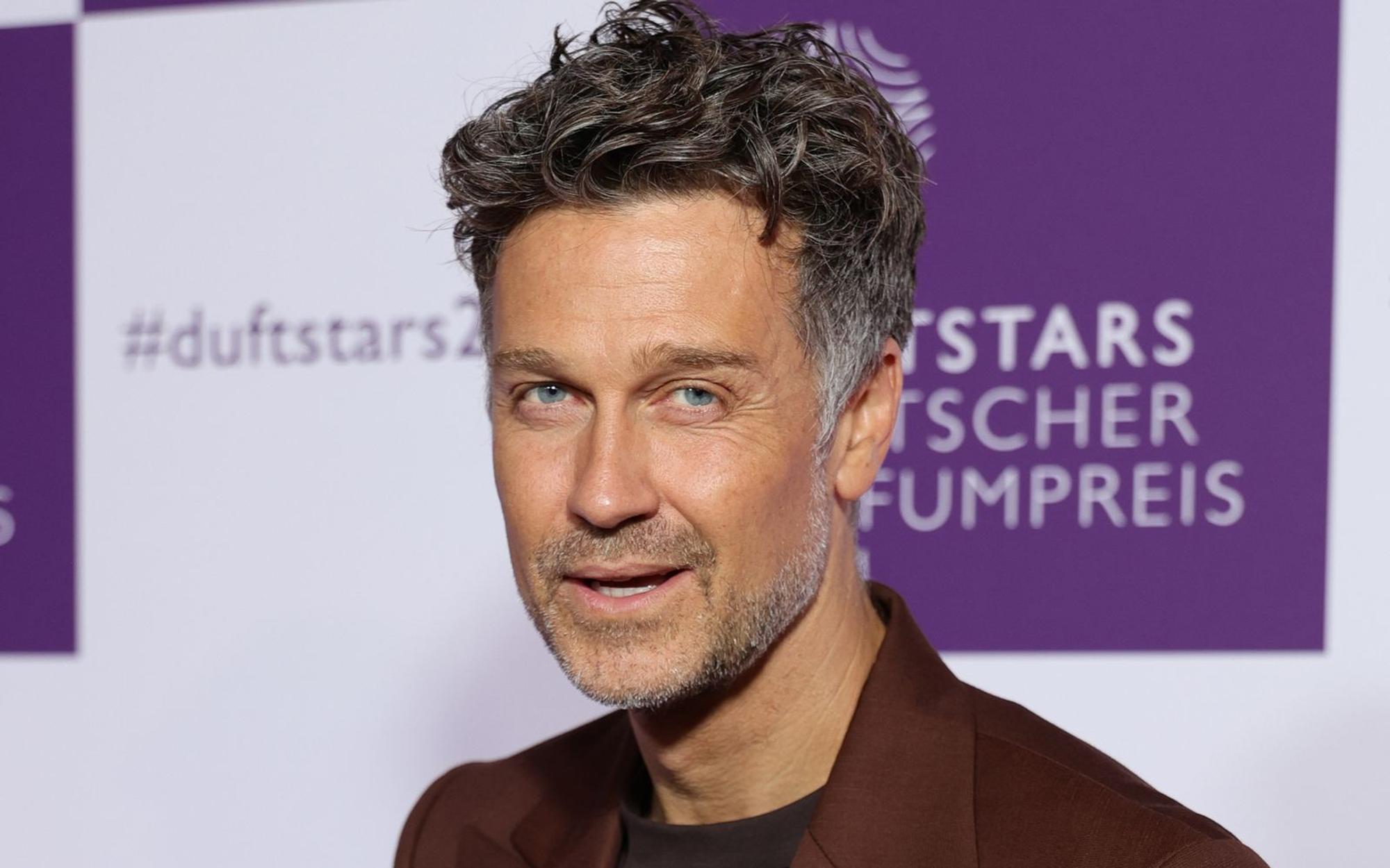 Wayne Carpendale scheint der AfD wenig abgewinnen zu können. (Bild: 2024 Getty Images for Fragrance Foundation/Andreas Rentz)