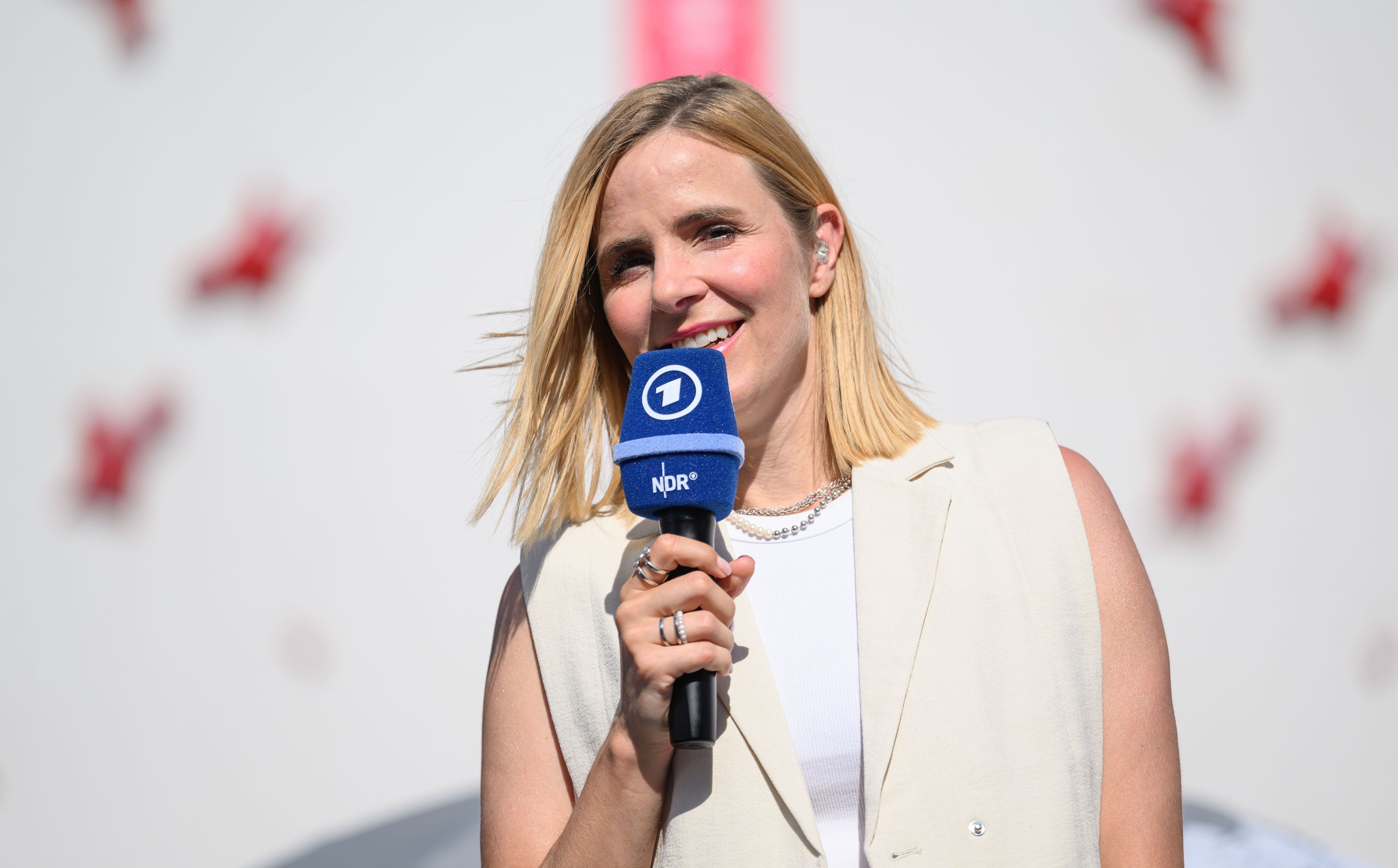 Stephanie Müller-Spirra hilft bei der „Sportschau“ aus.