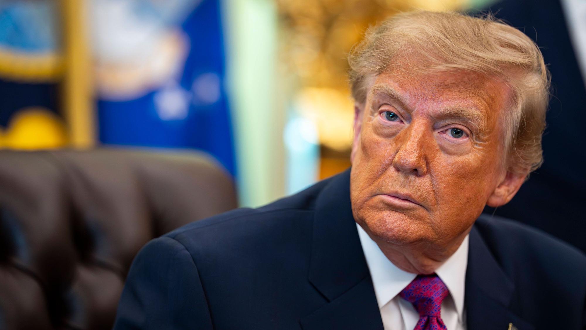US-Präsident Donald Trump hat in den sozialen Netzwerken für Aufsehen gesorgt. (Archivbild)