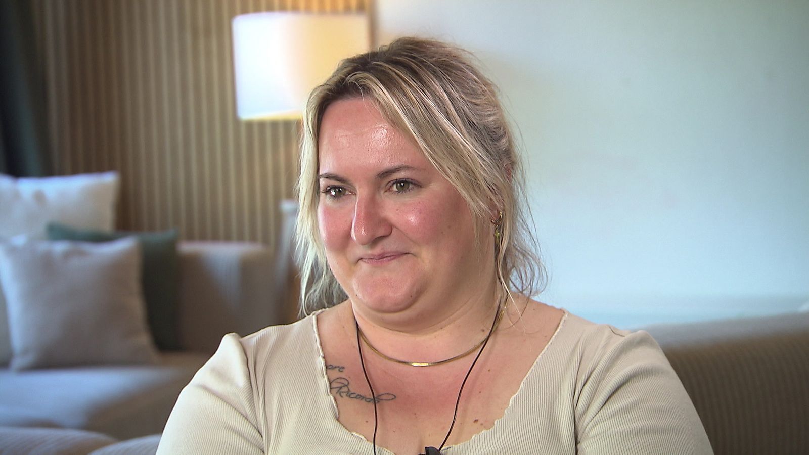 Lorene ist die Gastgeberin von Tag 4 in der Pfalz. (Bild: RTL)
