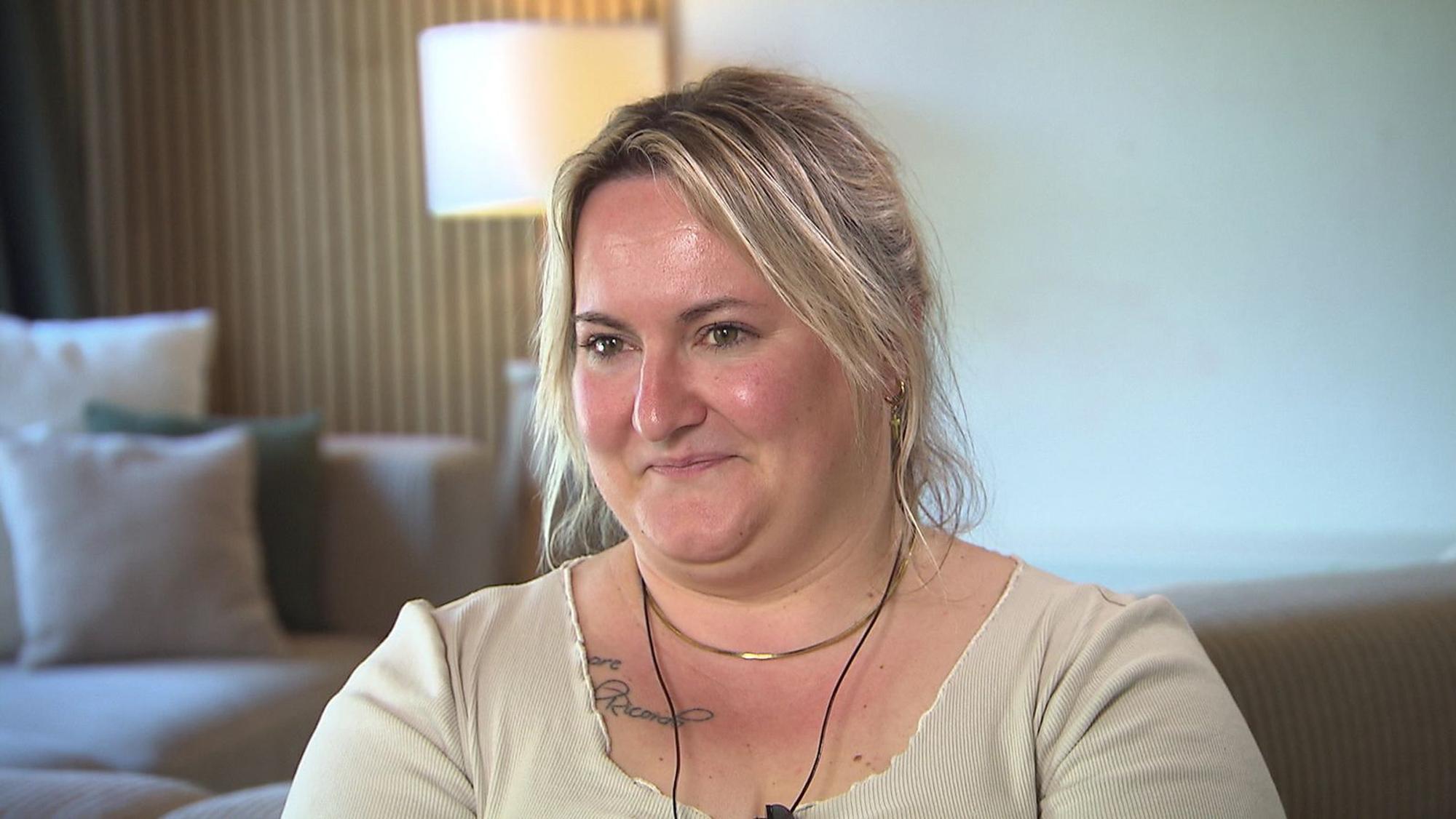 Lorene ist die Gastgeberin von Tag 4 in der Pfalz. (Bild: RTL)