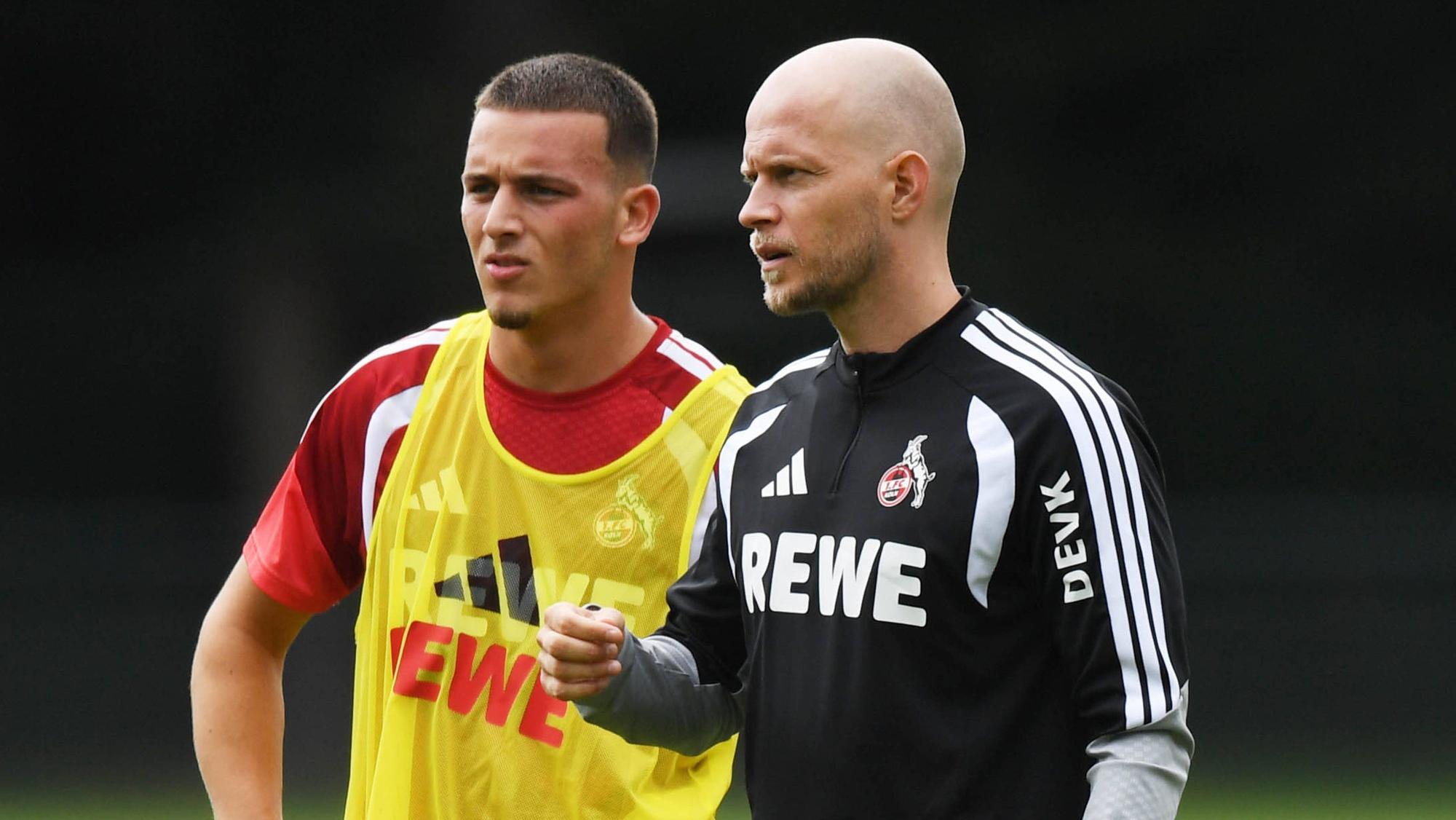 17.07.2026, xophax, Fussball 1.Bundesliga, 1.FC Koeln Training. Said El Mala 1.FC Köln , links und Trainer Rene Wagner , rechts 1.FC Köln Koeln *** July 17, 2026, xophax, Soccer, Bundesliga 1, 1. FC Köln Training: Said El Mala 1. FC Köln, left and Coach Rene Wagner 1. FC Köln, right