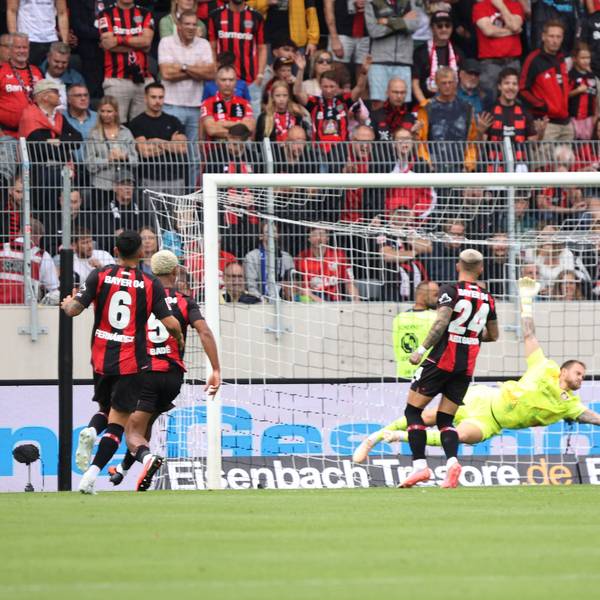 29.08.2026, Fussball, Herren, 1. Bundesliga, Saison 2026/2027, SV 07 Elversberg - Bayer 04 Leverkusen, Cole Campbell SV 07 Elversberg erzielt gegen Mark Flekken Bayer 04 Leverkusen das Tor zum 2:0 Elversberg Ursapharm-Arena an der Kaiserlinde Saarland Deutschland *** August 29, 2026, Soccer, Men s, Bundesliga 1, 20262027 Season, SV 07 Elversberg vs. Bayer 04 Leverkusen, Cole Campbell of SV 07 Elversberg scores the goal to make it 20 against Mark Flekken of Bayer 04 Leverkusen at the Ursapharm Arena in Kaiserlinde, Saarland, Germany Copyright: xSebastianxBachx