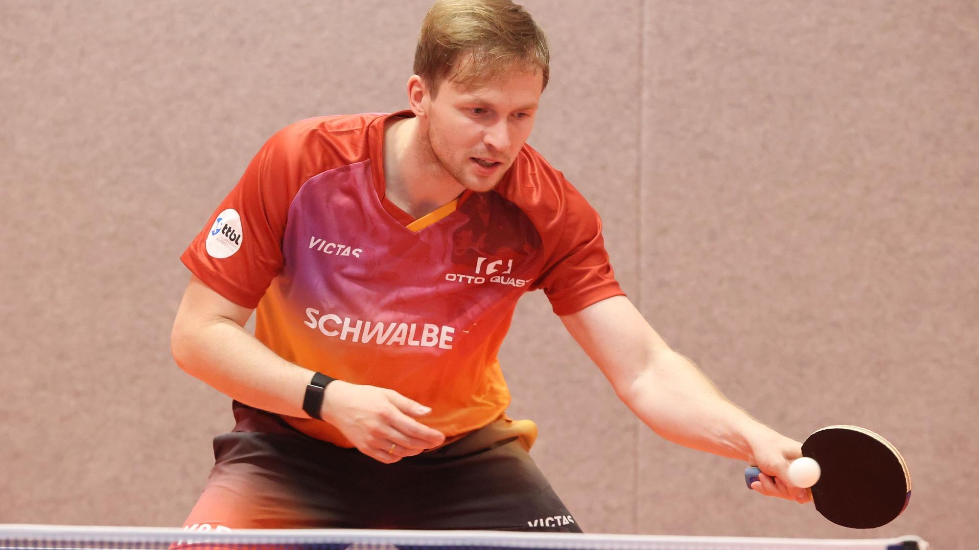 Benedikt Duda an der Platte.