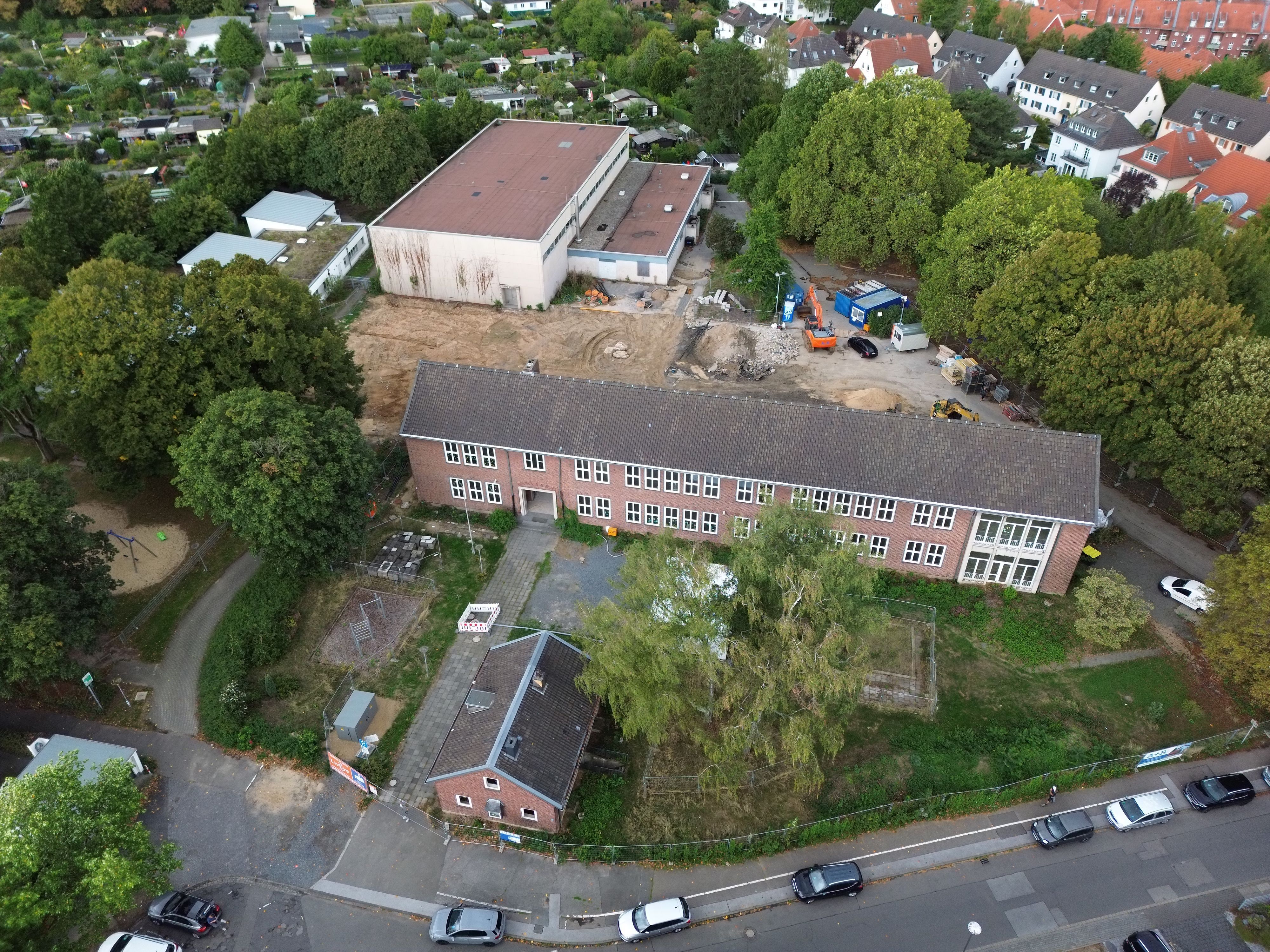 Baustelle auf dem Gelände der Gemeinschaftsgrundschule Opladen