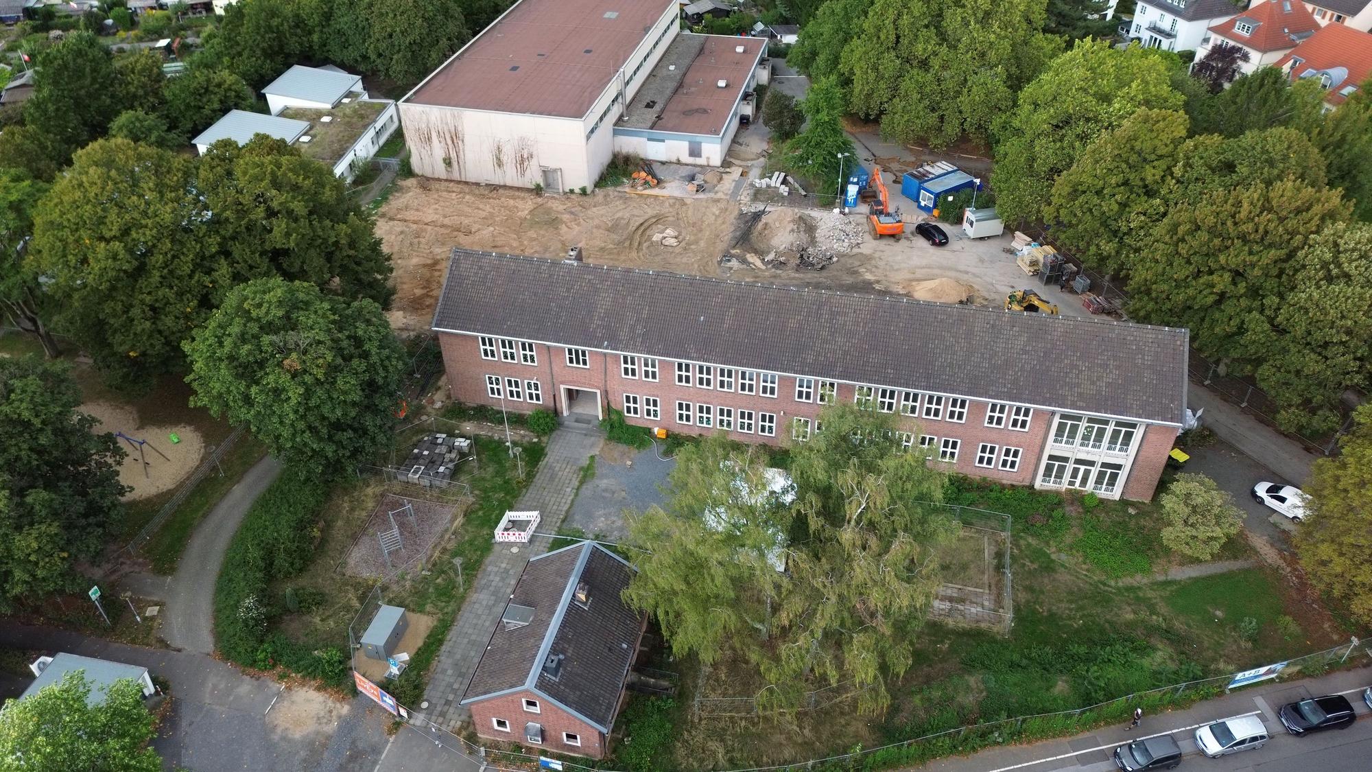 Baustelle auf dem Gelände der Gemeinschaftsgrundschule Opladen