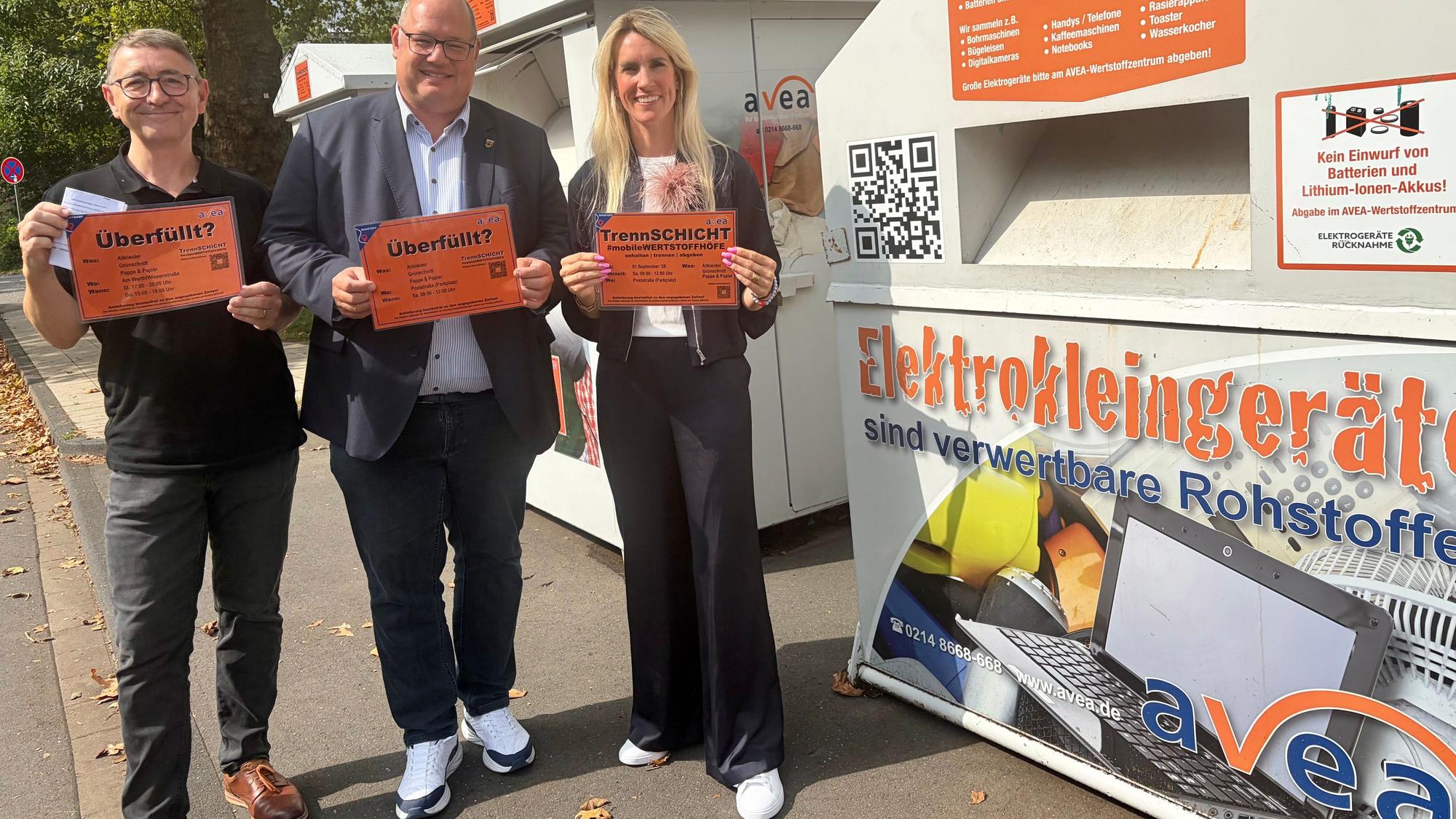 Werben für das Pilotprojekt: Ingo Brandt, Stefan Hebbel und Anika Hagt am Standort in Hitdorf.