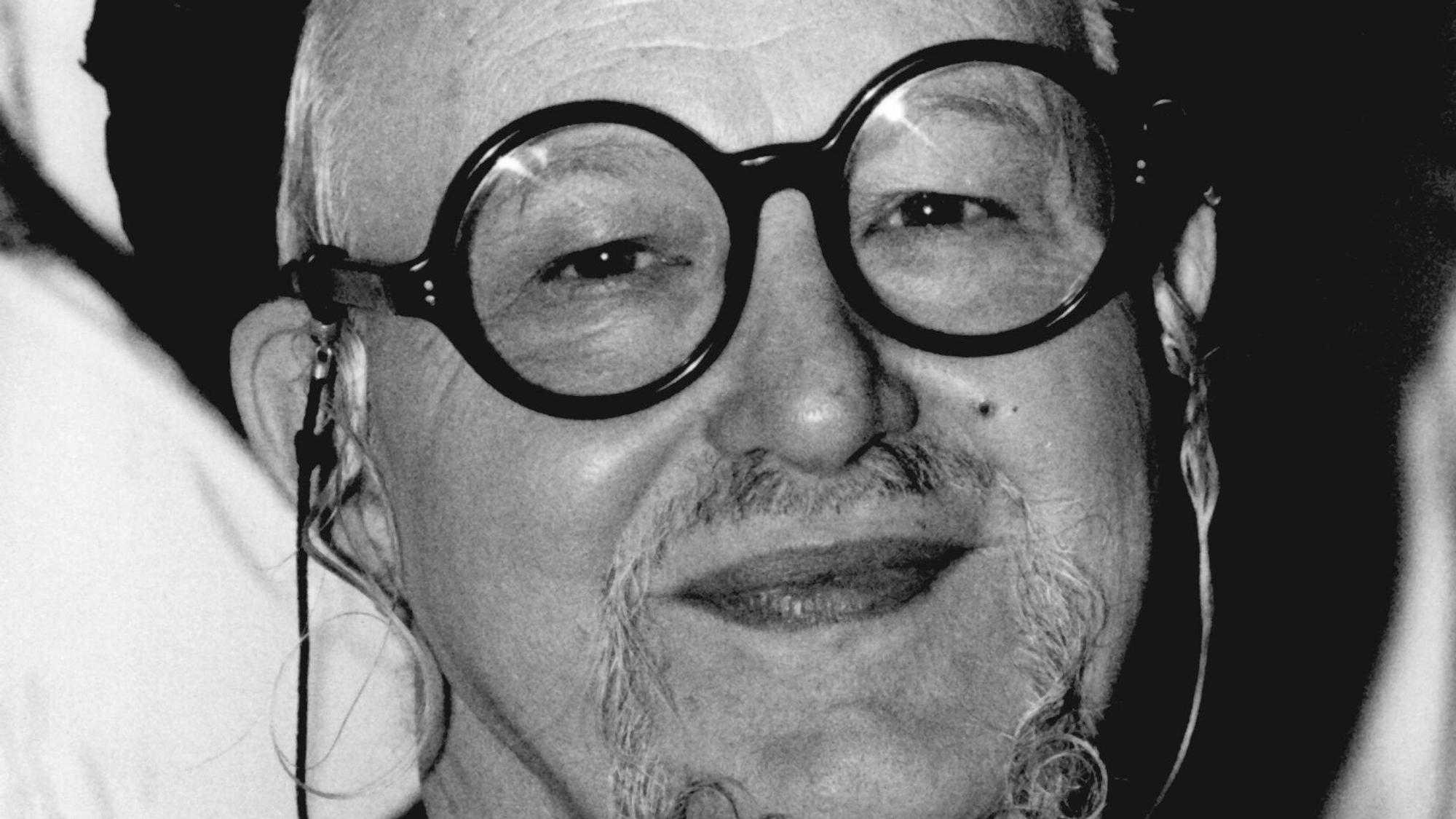 Archivbild vom 24. September 1992 zeigt den Aktionskünstler Wolf Vostell.