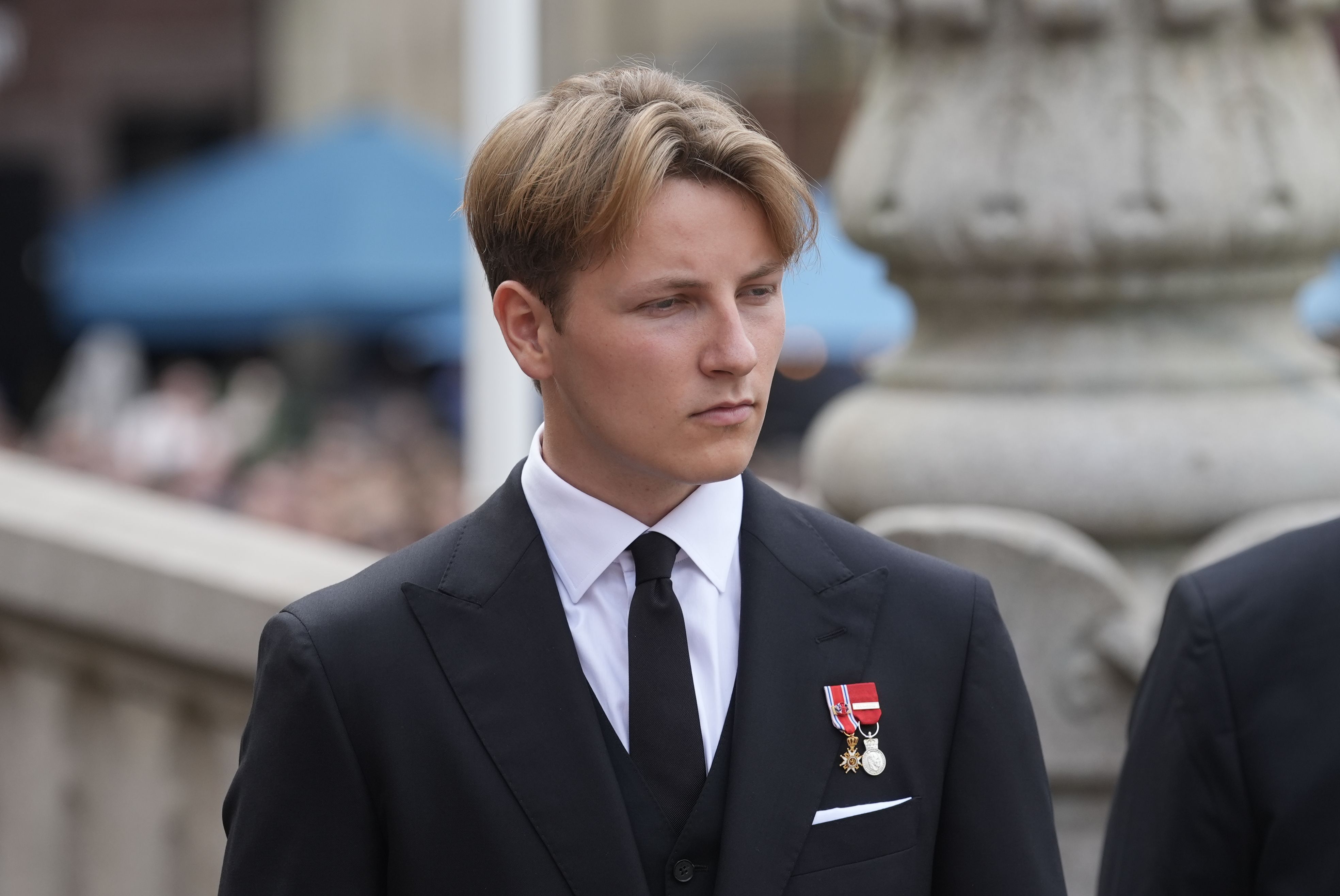 Prinz Sverre Magnus von Norwegen trifft im Storting ein.