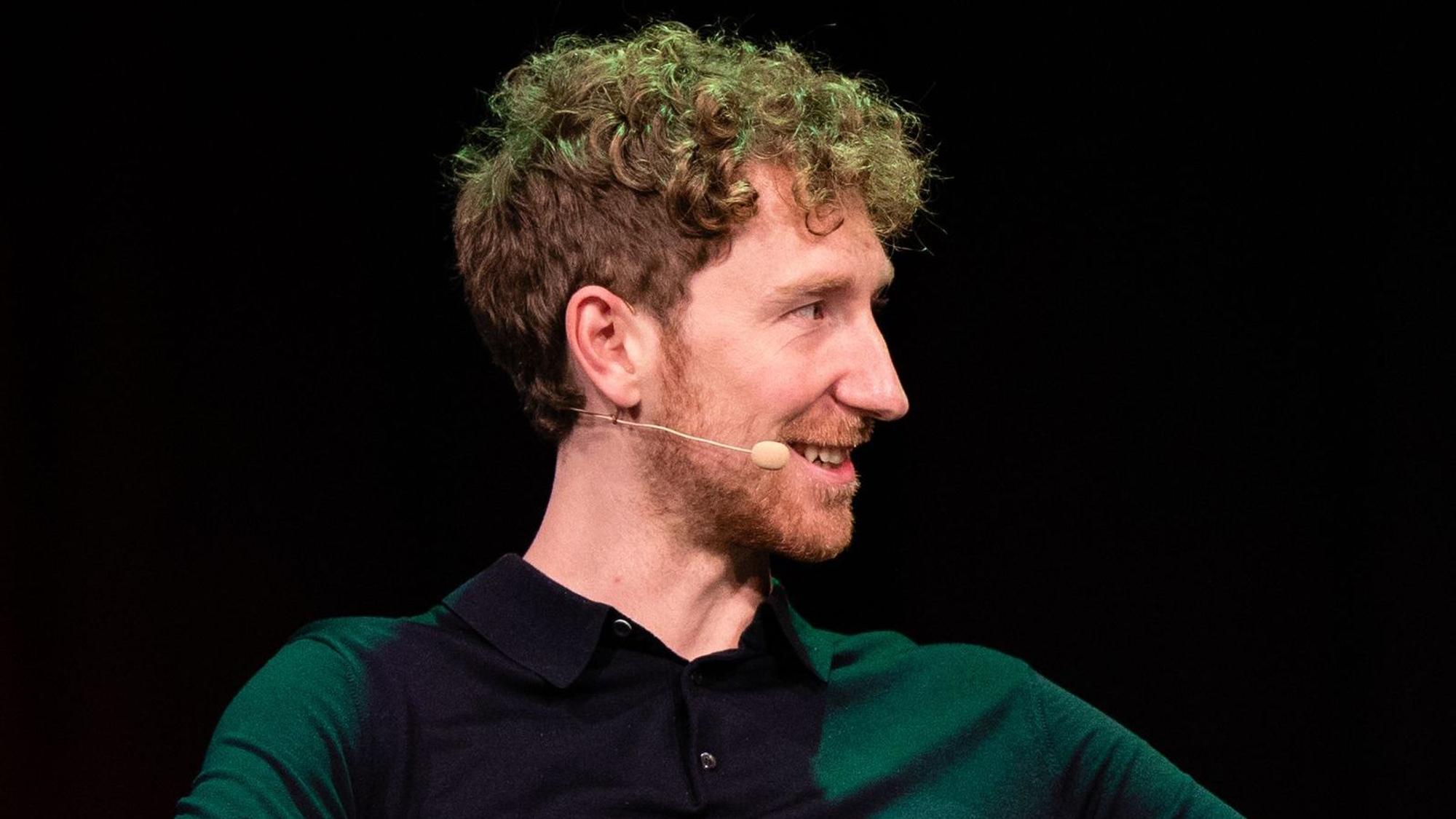 Louis Klamroth hat im Podcast „Deutschland3000“ über seine Arbeit als ARD-Polittalker gesprochen. (Bild: 2021 Getty Images/Joshua Sammer)