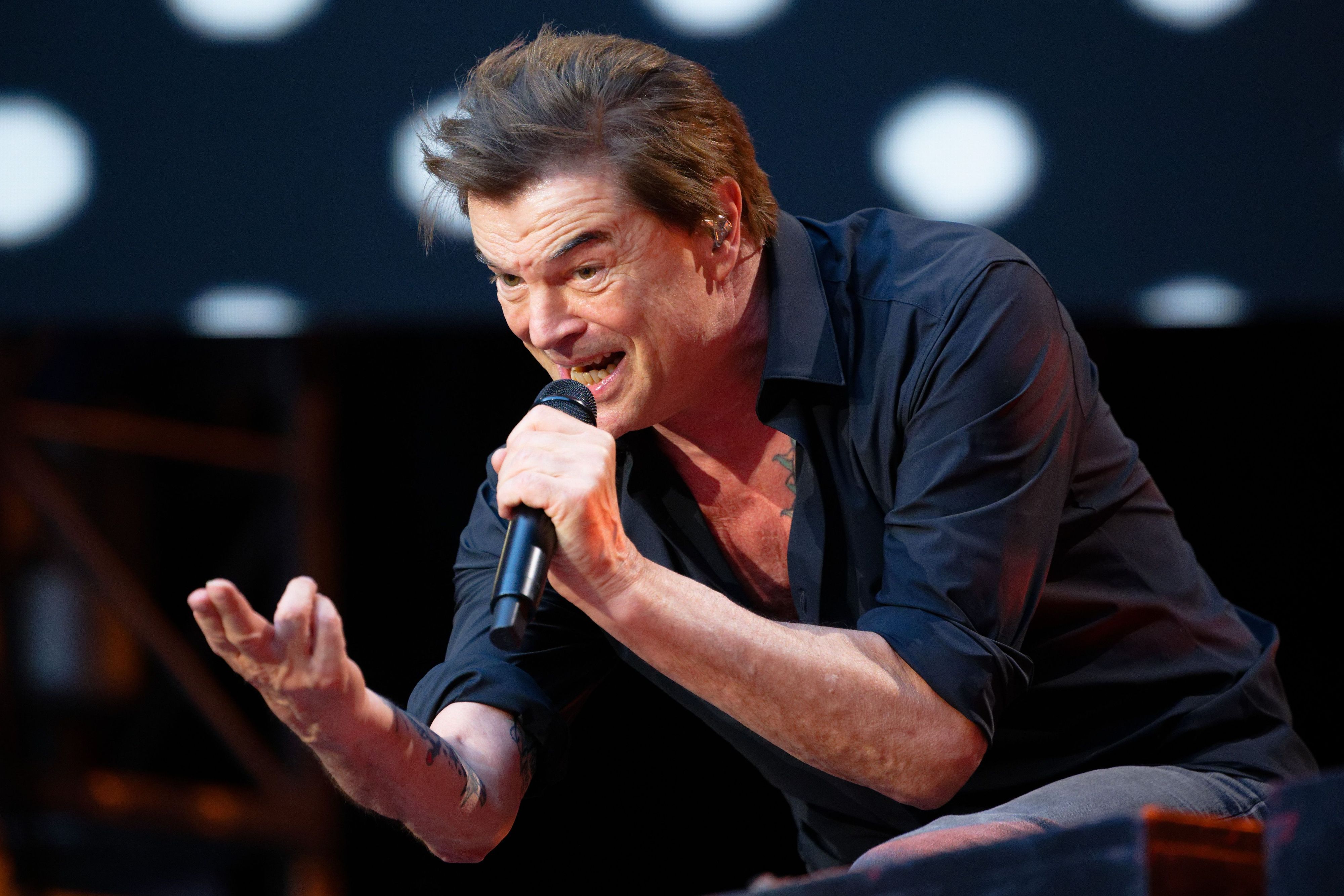 Campino, Sänger der Toten Hosen, holte Marian Gold auf die Bühne (Archivbild).