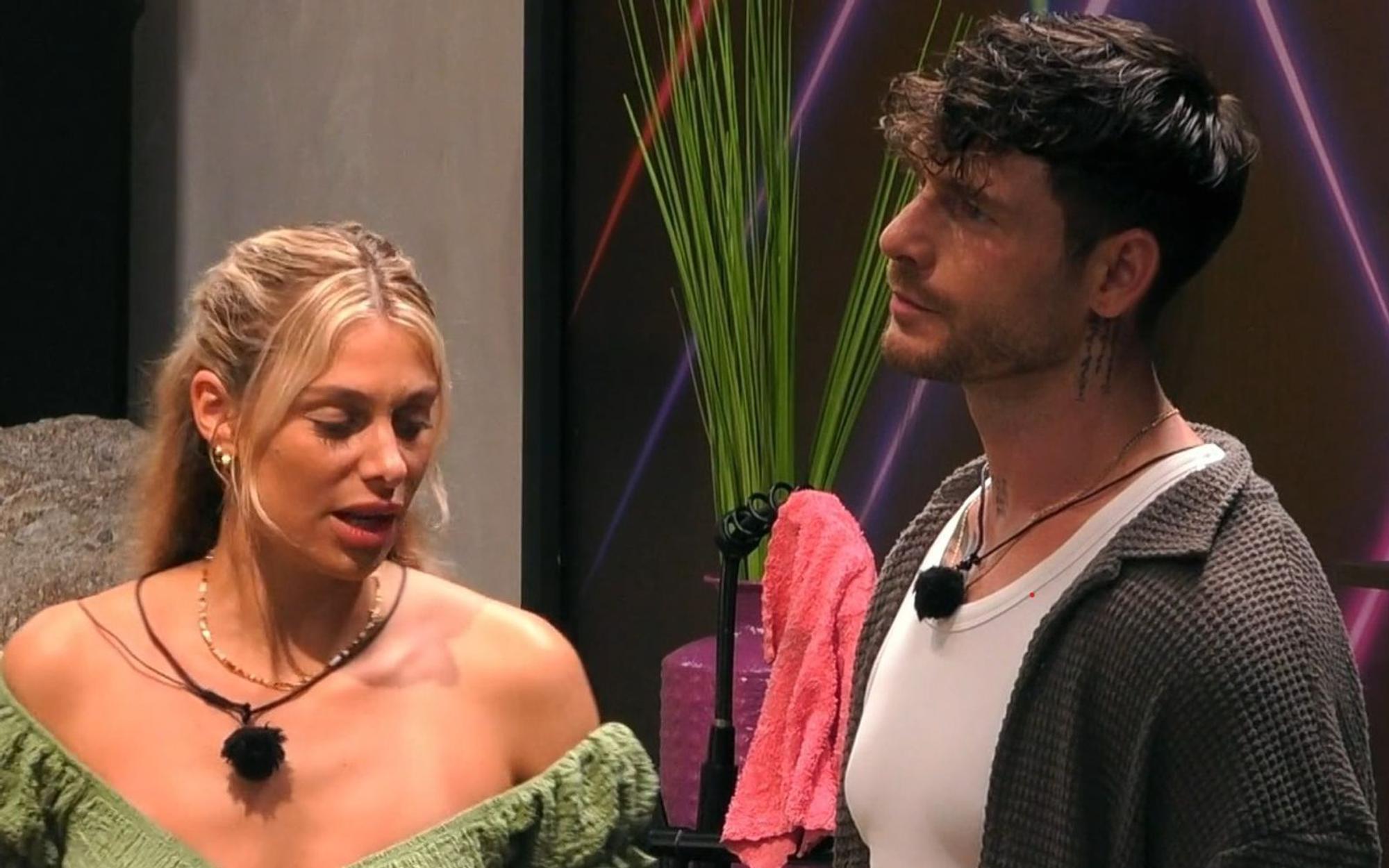 Model Angelo fand Vanessa direkt toll - ungeachtet der Gefühle ihres Nerds Nam. (Bild: Joyn)
