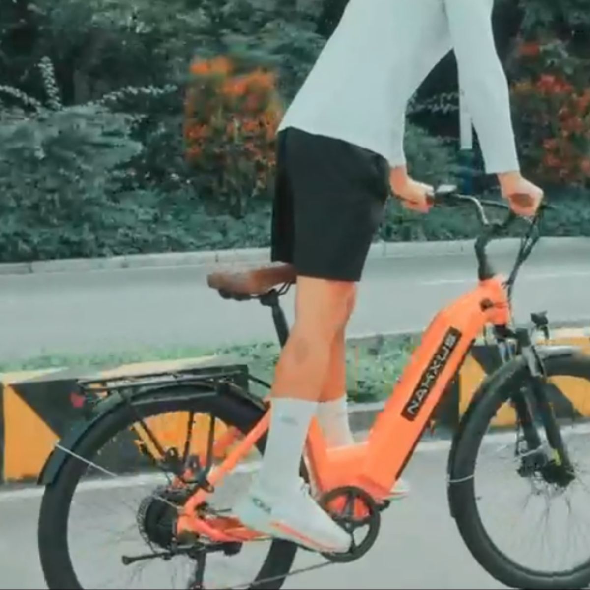 elektrofahrrad e-bike kreuzworträtsel Ist ein teures nötig? Amazon Bestseller E Bike kostet gerade Mal 699€ Category:Kinder Jugend Fahrräder_Shimano Tourney FD TY500 Bulls Tokee Street 24 Step 1: Color:Gloss White