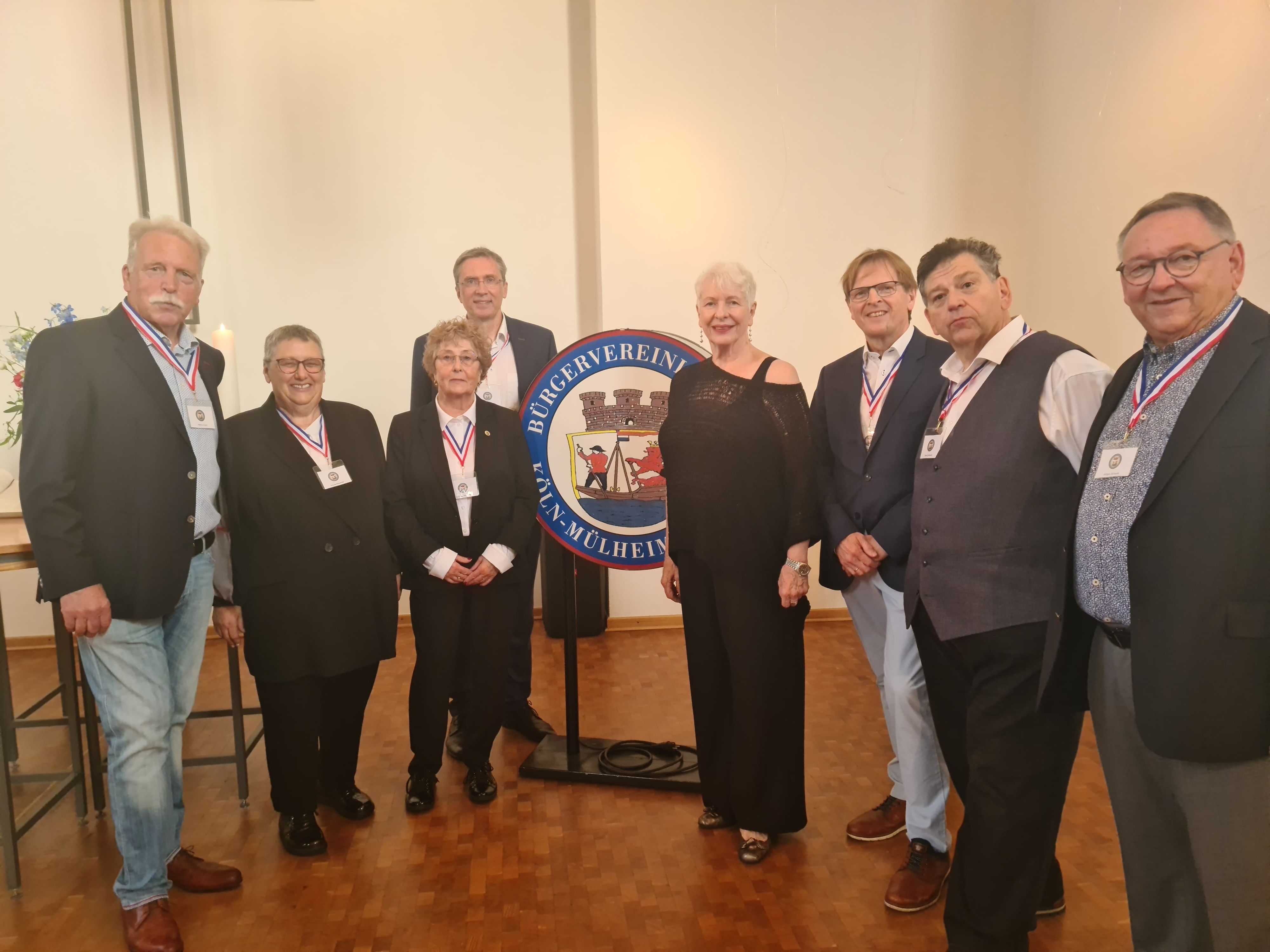 Das Team der Mülheimer Bürgervereinigung: Helmut Zoch, Ursula Klawitter, Veronika Kempkes, Stephan Zehnpfennig, Christtraut Kirchmeyer, Jürgen Scheidt, Benno Jung und Georg Brandt (von links).