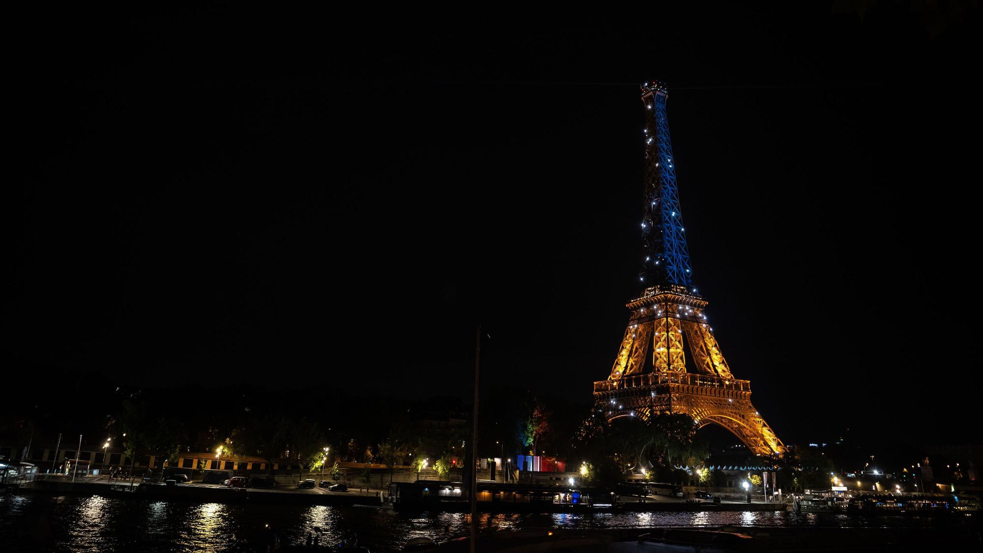 Ein Ausflug nach Paris endete verstörend: Im Hotelzimmer gab es einen sexuellen Missbrauch, davon ist das Siegburger Amtsgericht überzeugt.