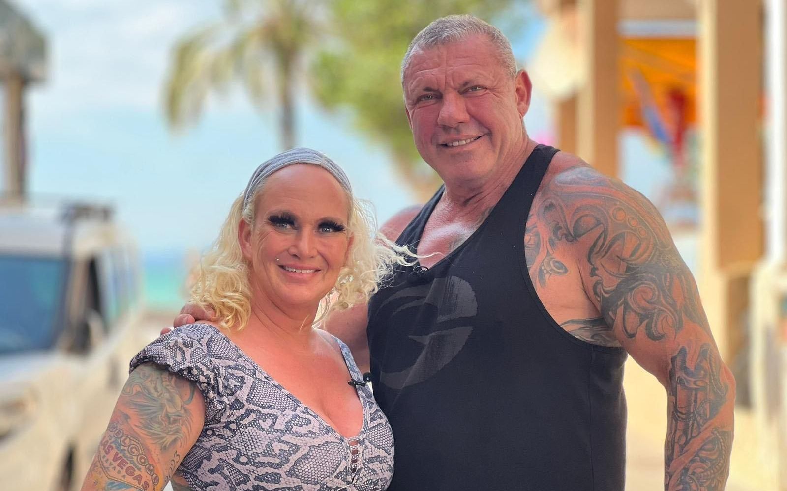 Die „Goodbye Deutschland“-Stars Caro und Andreas Robens haben den Kilos gemeinsam den Kampf angesagt. (Bild: RTL / 99pro media)