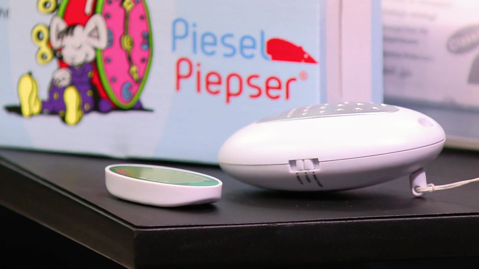 Der „Piesel Piepser“ hat bislang keine großen Erfolge feiern können - trotz 30 Jahren auf dem Markt. (Bild: RTL)