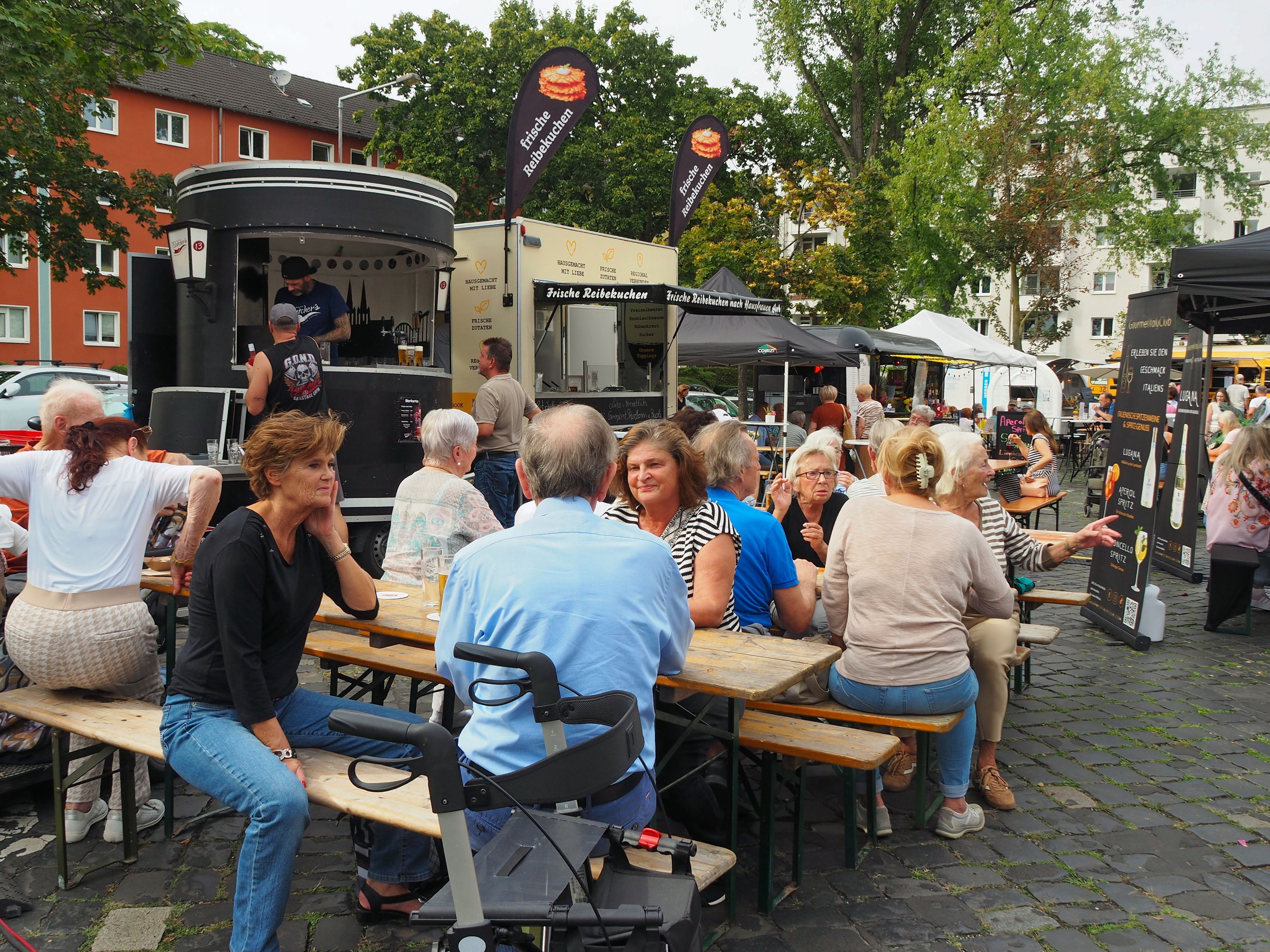 Den Schlemmermarkt gibt es in Zollstock seit 2023. Er wird im Veedel sehr gut angenommen.