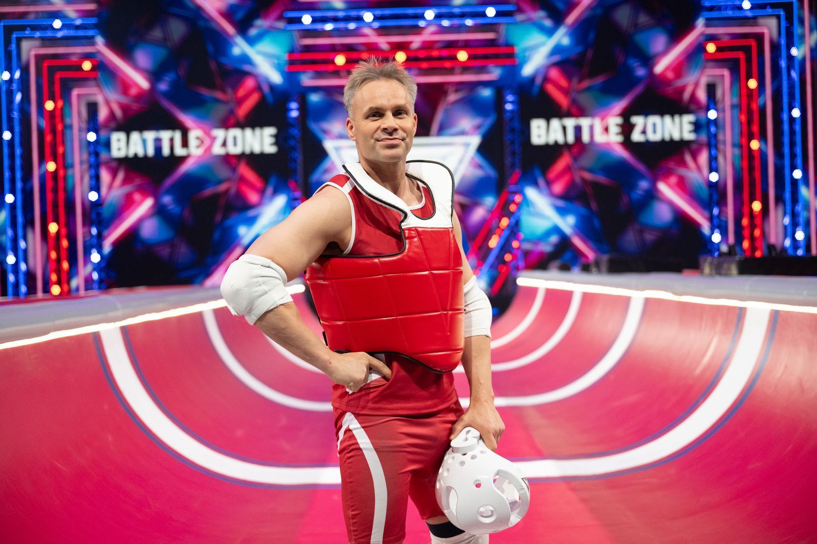 Sebastian (47) hat damals die Orignalshow „American Gladiators“ gesehen und geliebt. Für ihn wurde ein Traum wahr, als er als Kandidat gegen die Gladiators antreten durfte. (Bild: RTL/Pervin Inan-Serttas)