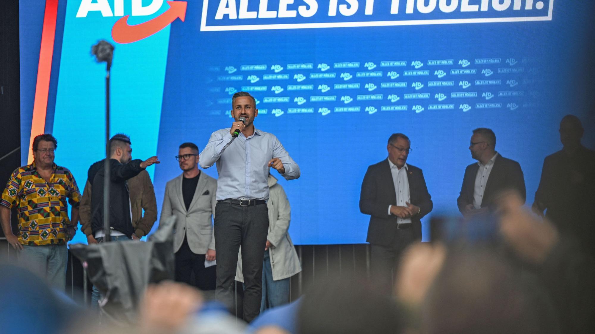 Ulrich Siegmund (AfD), Spitzenkandidat und Co-Vorsitzender der AfD-Landtagsfraktion Sachsen-Anhalt, bei einer Veranstaltugn in Magdeburg