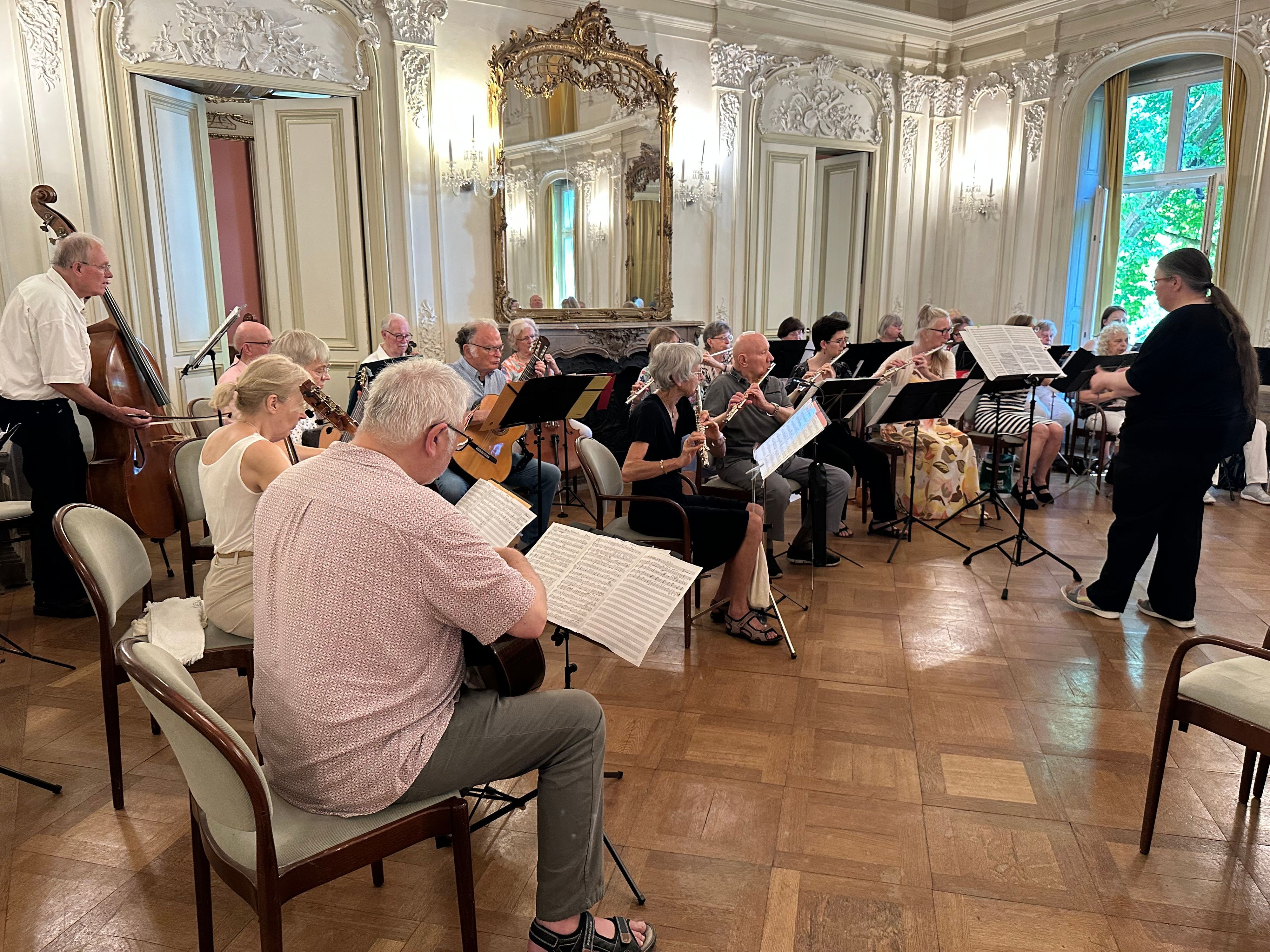 Den Musizierkreis unter der Leitung von Heike Gorny gibt es inzwischen seit 60 Jahren.