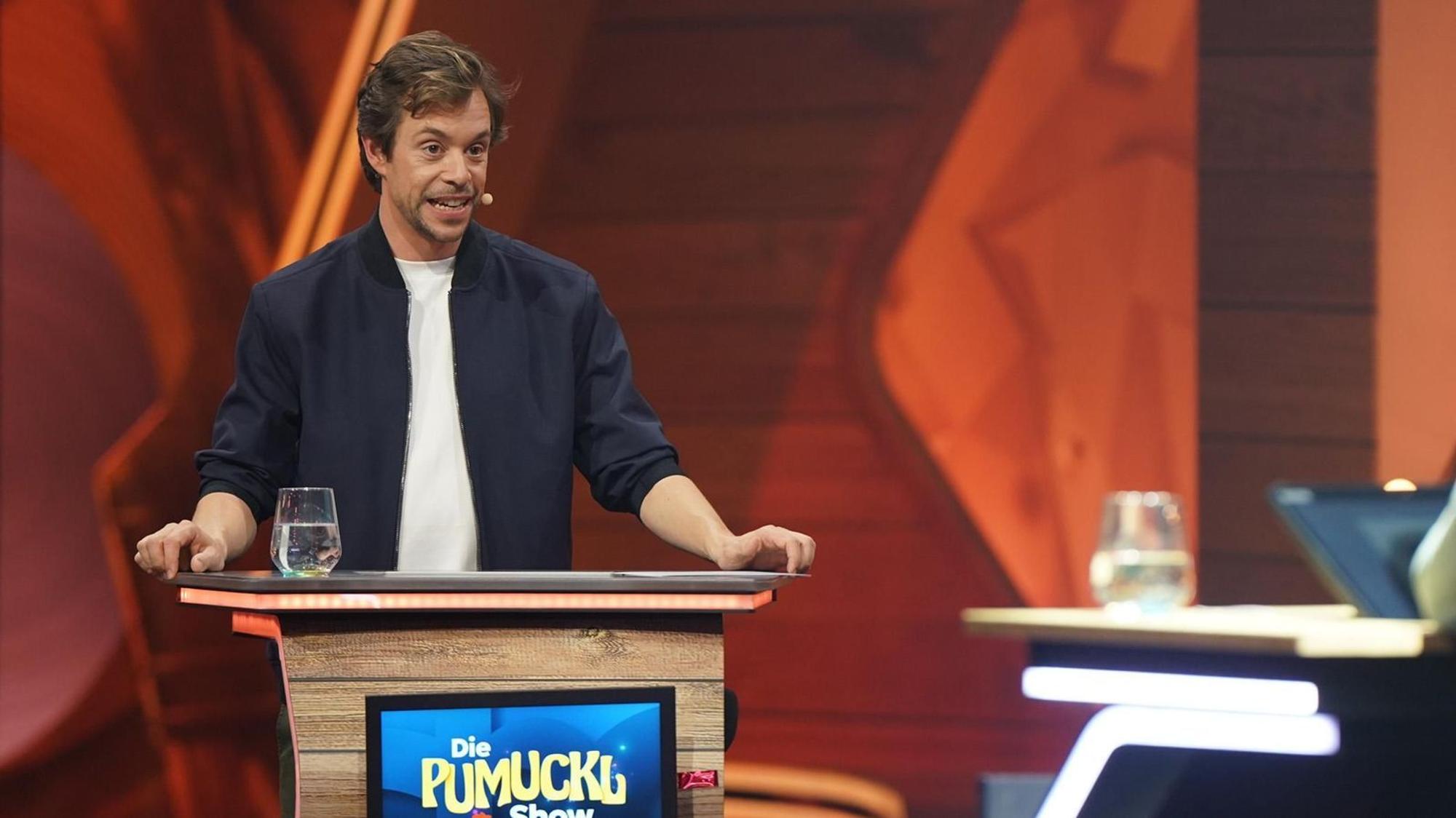 Tobias Krell, besser bekannt als „Checker Tobi“, moderierte mit „Die Pumuckl Show“ seine erste Samstagabend-Show. (Bild: RTL / Guido Engels)