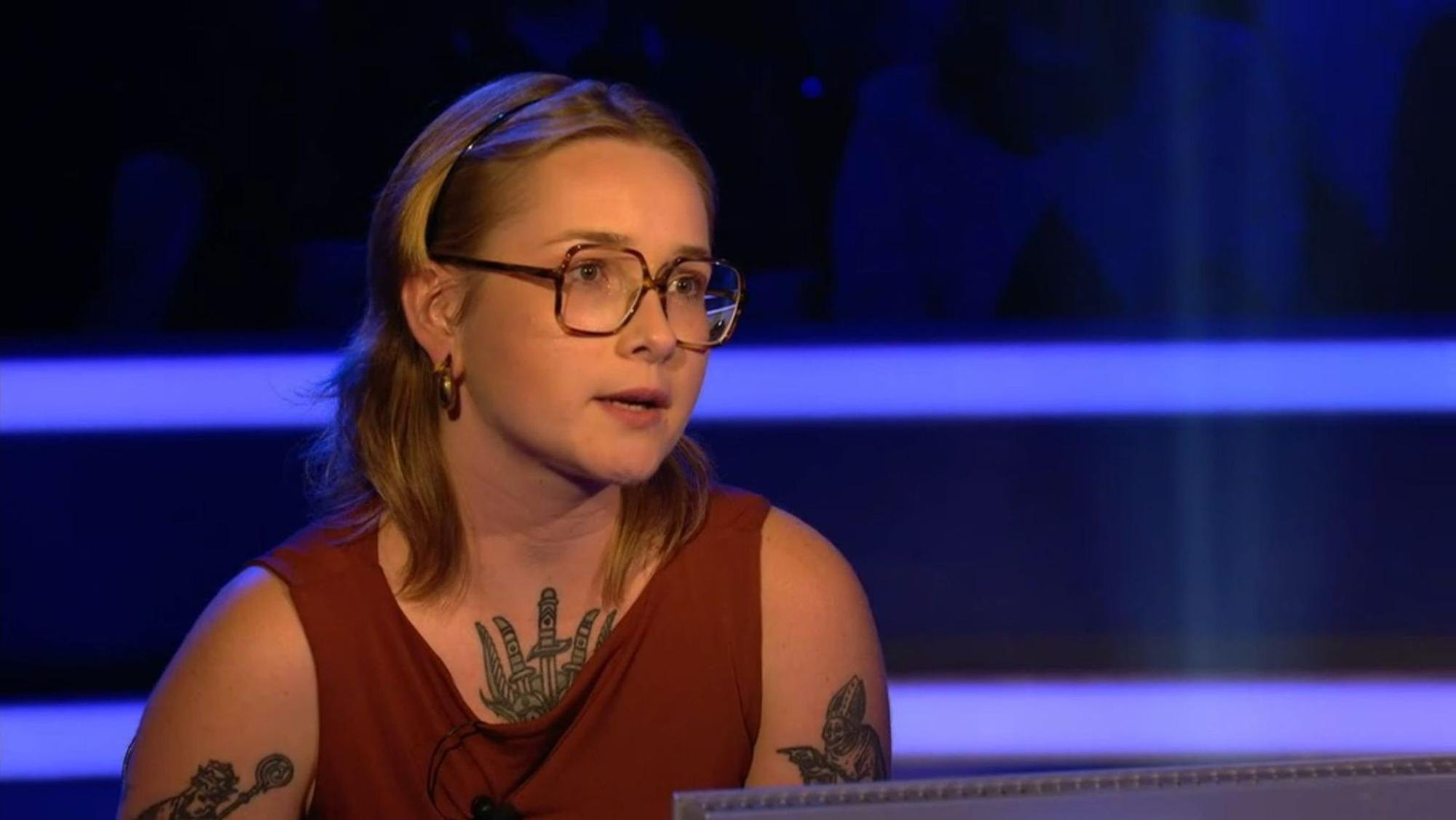 Überhangkandidatin Tabea Gottstein aus Karlsruhe startete mit der 1.000-Euro-Frage und ging mit 8.000. (Bild: RTL)