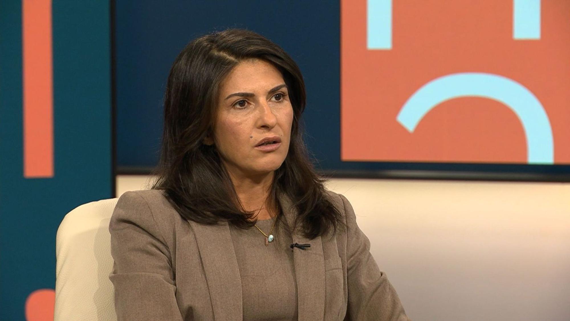 CDU-Politikerin Serap Güler äußerte sich bei „Pinar Atalay“ zur Landtagswahl in Sachsen-Anhalt. (Bild: ntv)